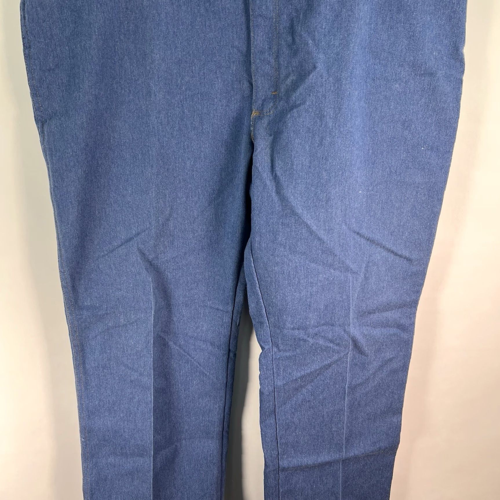 Wrangler VINTAGE Wrangler Jeans Men’s SZ 46 Denim Blue 5-Pocket Straight Leg High Rise Wrangler Rugged Wear Denim Jean Mens – 30 Inseam, Cotton Poly Blend Size US 30 / EU 46 - 3 Thumbnail