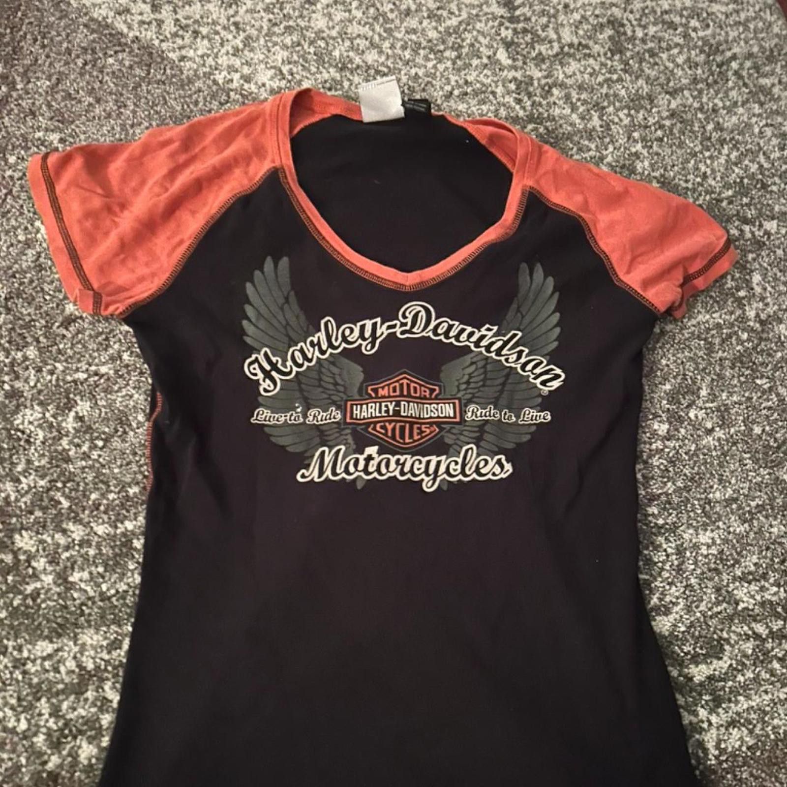 Harley Davidson Harley-Davidson Black & Orange Wing Logo V-Neck Tee Size M / US 6-8 / IT 42-44 - 1 Thumbnail