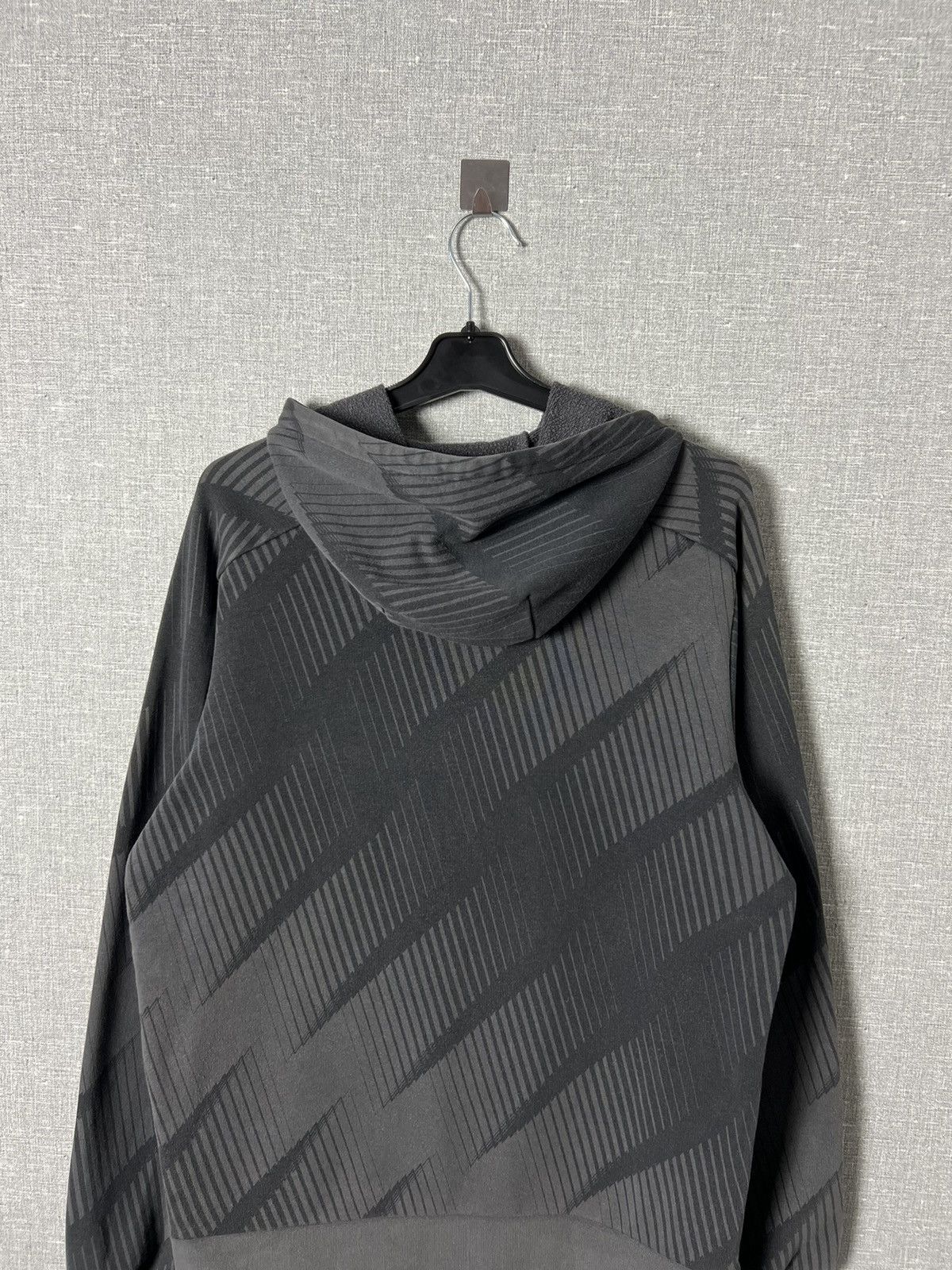 Nike 00s Vintage Nike Air Shadow All Over Printed Big Logo Hoodie Size US M / EU 48-50 / 2 - 15 Thumbnail