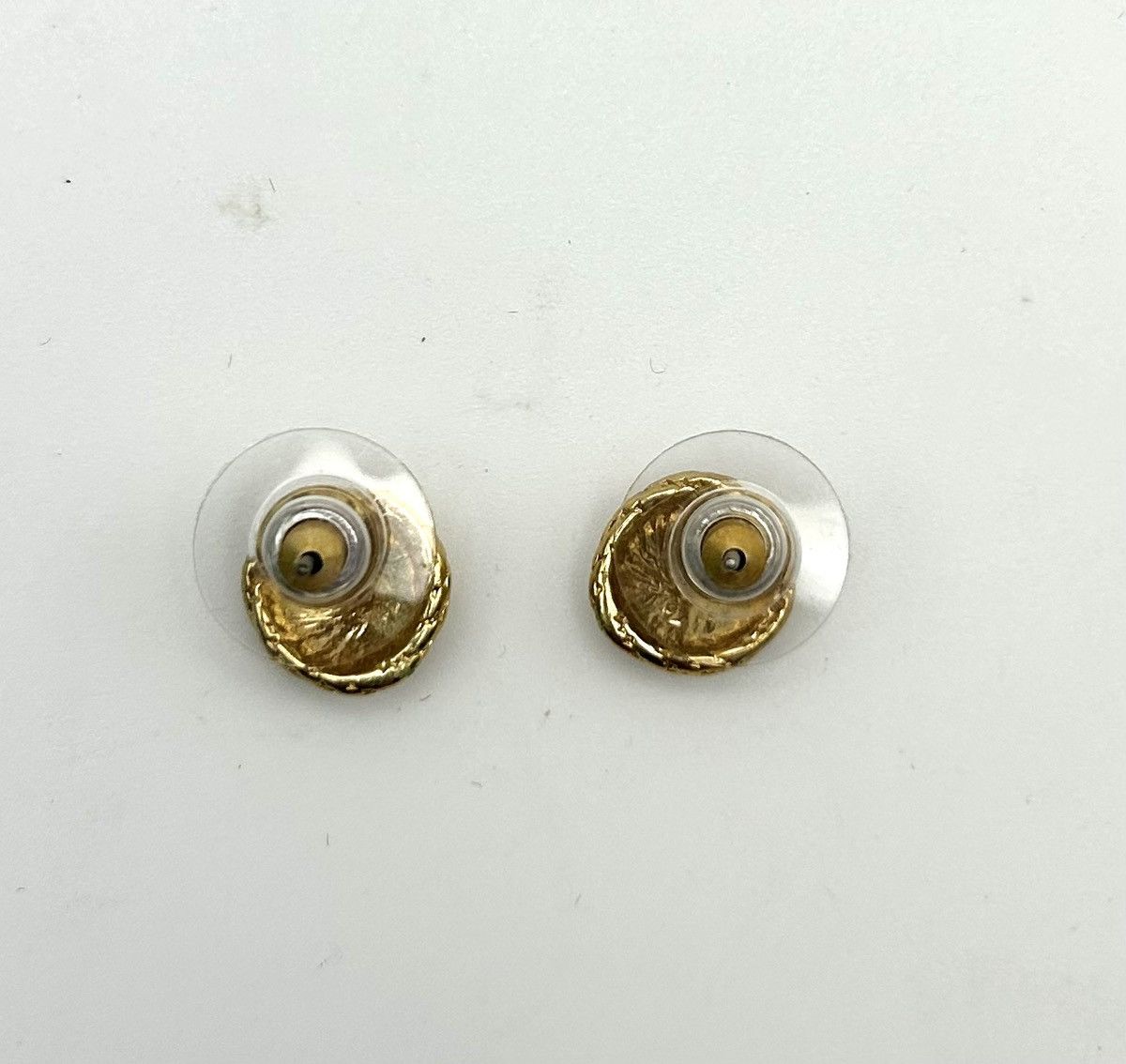 Other Vintage Gold Tone Textured Braided Knot Classic Studs Size ONE SIZE - 3 Thumbnail