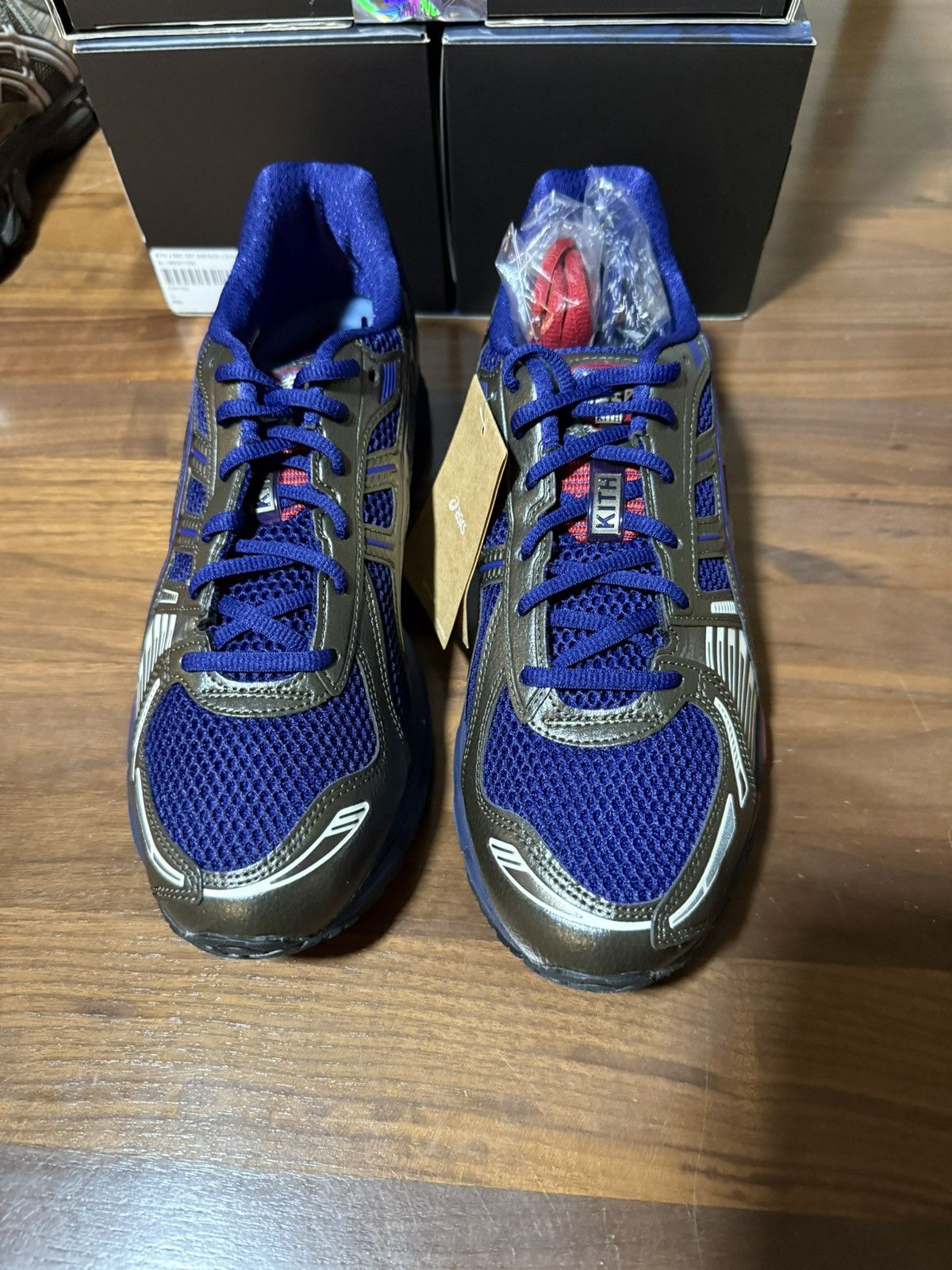 Asics × Kith × Marvel Comics Marvel Capcom Kith ASICS GEL-KAYANO 12.1 Cap America Guile Size US 11 / EU 44 - 15 Thumbnail