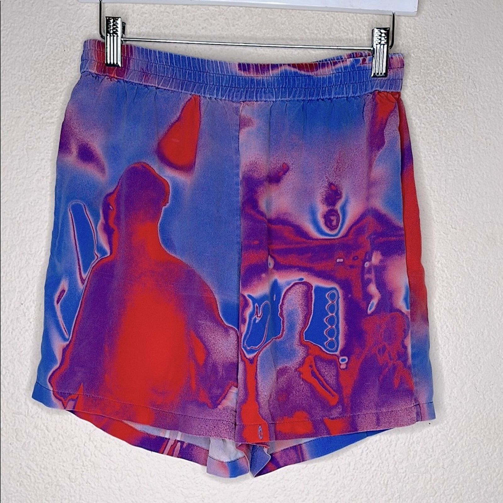 Alexander McQueen Alexander McQueen Fantasma by McQ Silk Heat Pattern Shorts M Size 28" / US 6 / IT 42 - 2 Thumbnail
