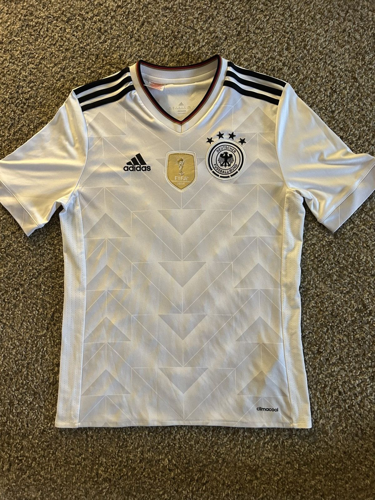 Adidas Germany 2016/2017 Home Jersey Size US S / EU 44-46 / 1 - 1 Thumbnail