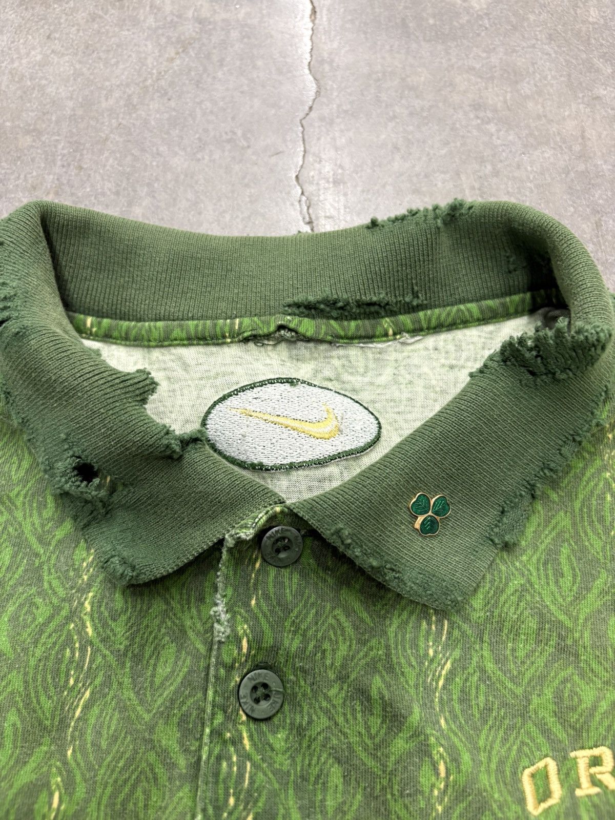 Nike Nike Oregon Ducks Polo Shirt Mens Large Distressed Vintage Size US L / EU 52-54 / 3 - 4 Thumbnail