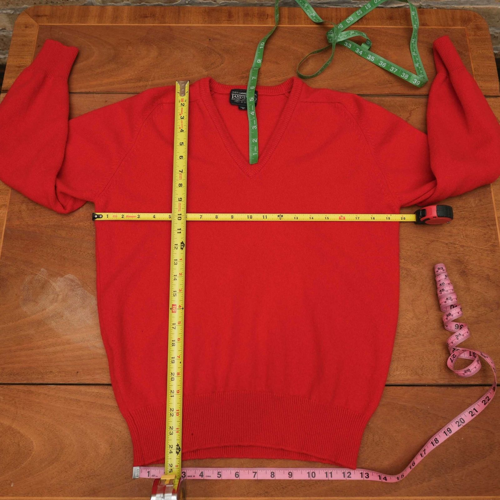Lands' End VTG Made in England Lands End V Neck Lambswool Red Sweater M Size US M / EU 48-50 / 2 - 5 Thumbnail