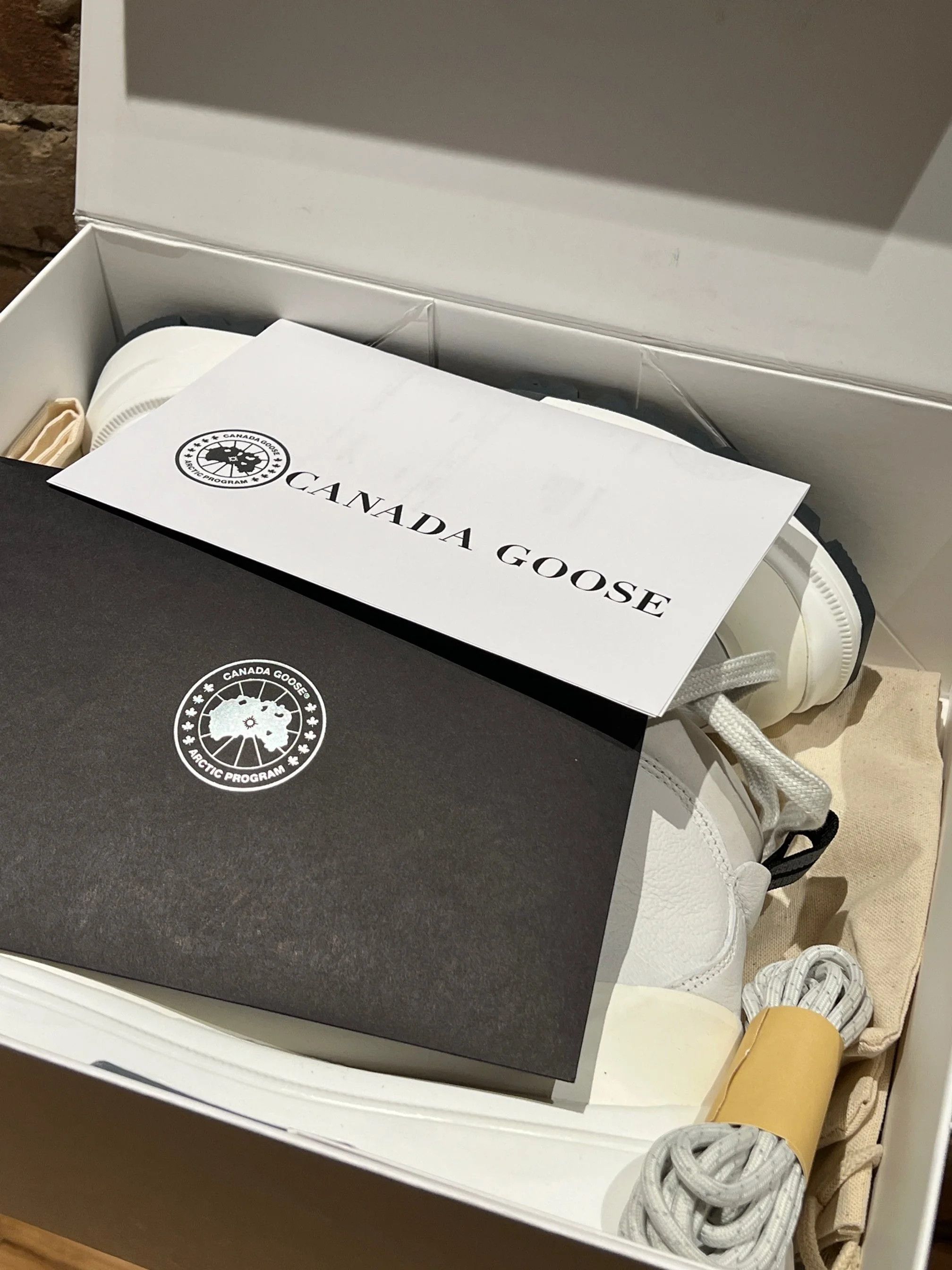 Canada Goose Canada Goose Journey Boot Size US 8 / EU 41 - 10 Thumbnail