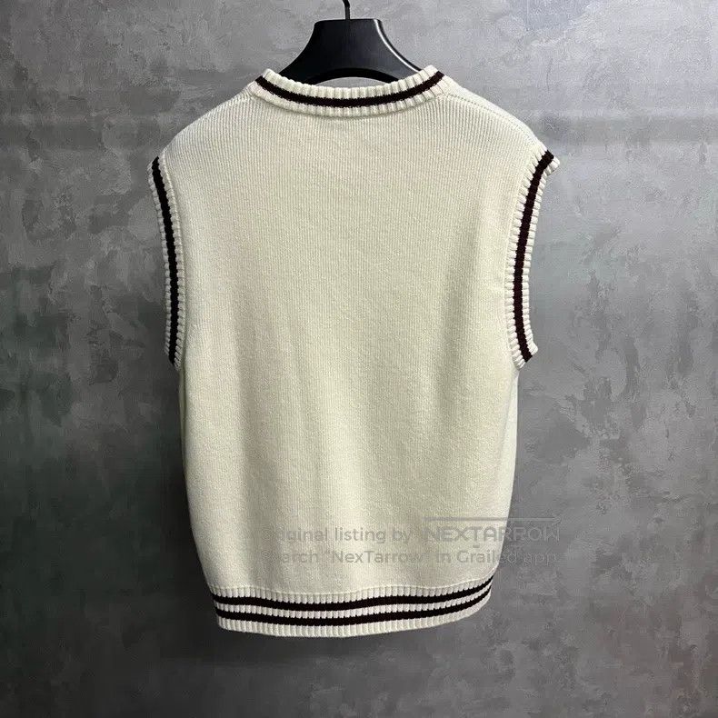 Louis Vuitton Louis Vuitton 24 white trim detail cotton wool waistcoat v Size US M / EU 48-50 / 2 - 5 Thumbnail
