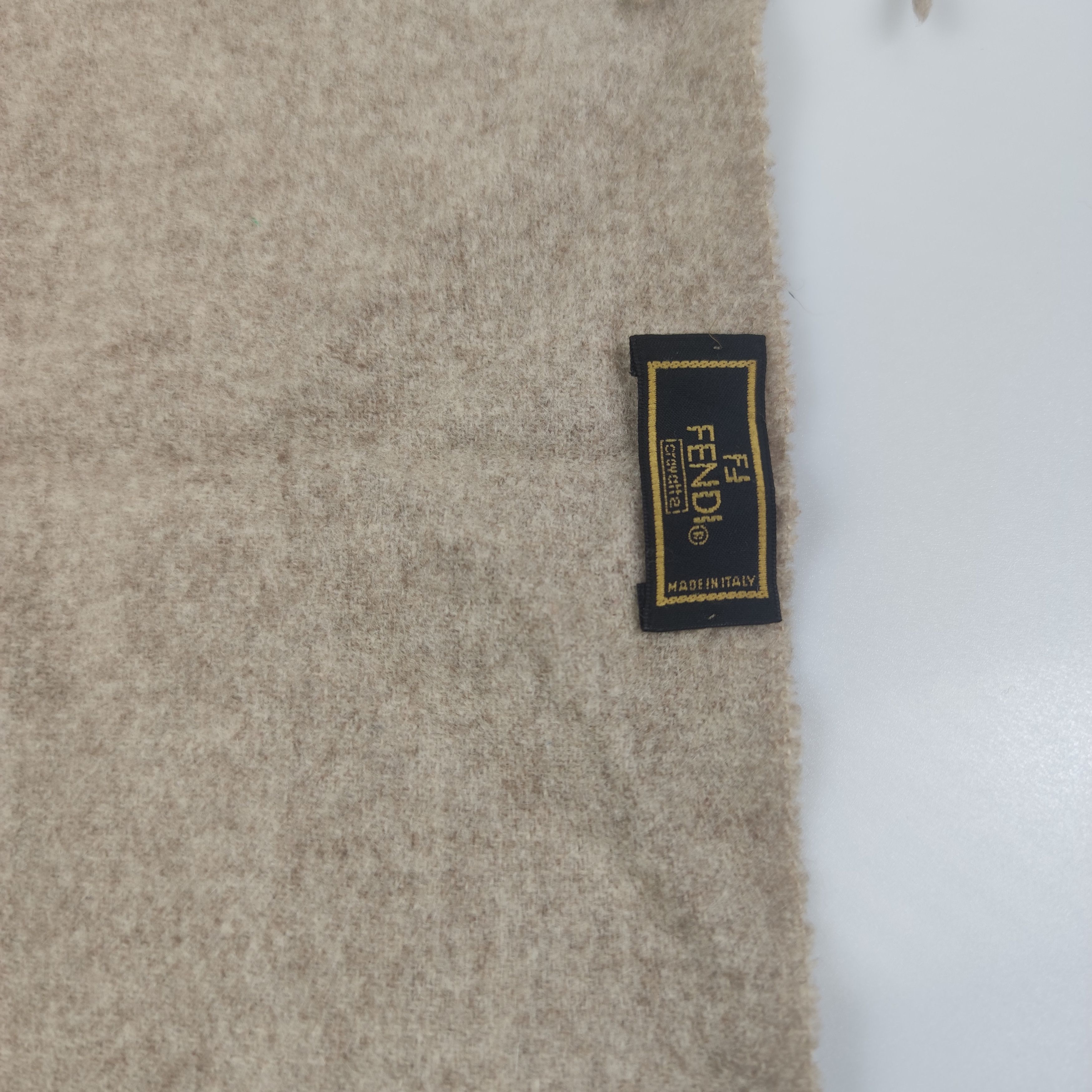 Vintage Fendi Scarf/Muffler/Wool S403 Size ONE SIZE - 2 Thumbnail