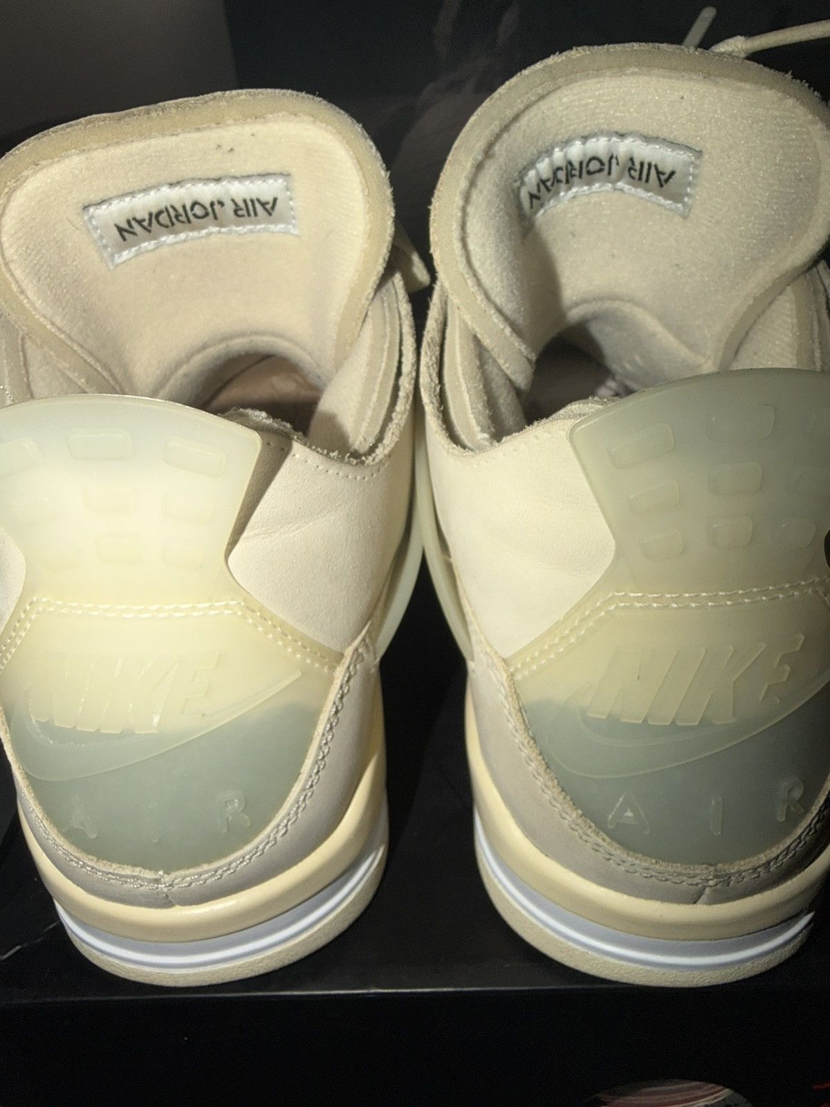 Jordan Brand × Off-White Jordan 4 Retro ‘Off-White Sail’ Size 9.5W 8M Size US 8 / EU 41 - 9 Thumbnail