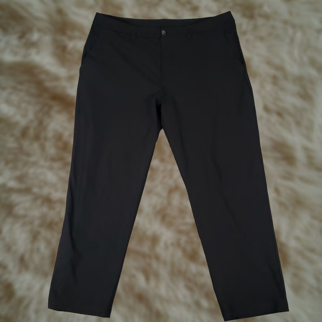 Lululemon Lululemon Pants Mens 36x28 Black Chino Flat Front Regular Straight Pockets Wool? Polyester? No — Polyester. Size US 36 / EU 52 - 1 Thumbnail