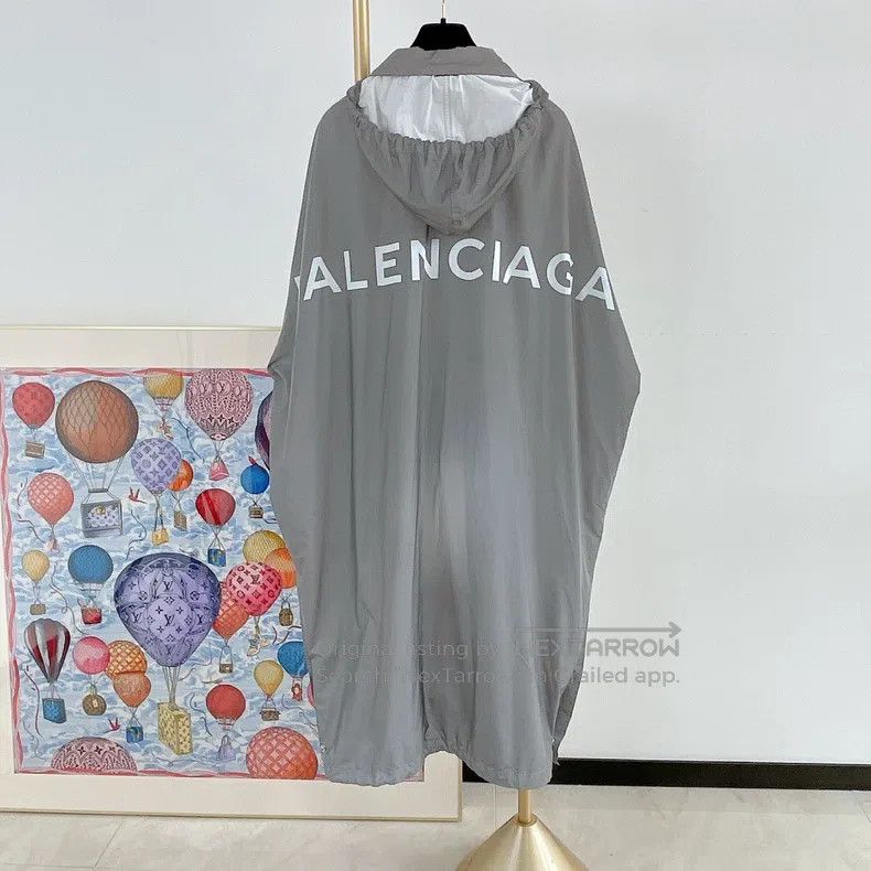 Balenciaga Balenciaga Long logo coat Size XXS / US 00 / IT 34 - 2 Thumbnail