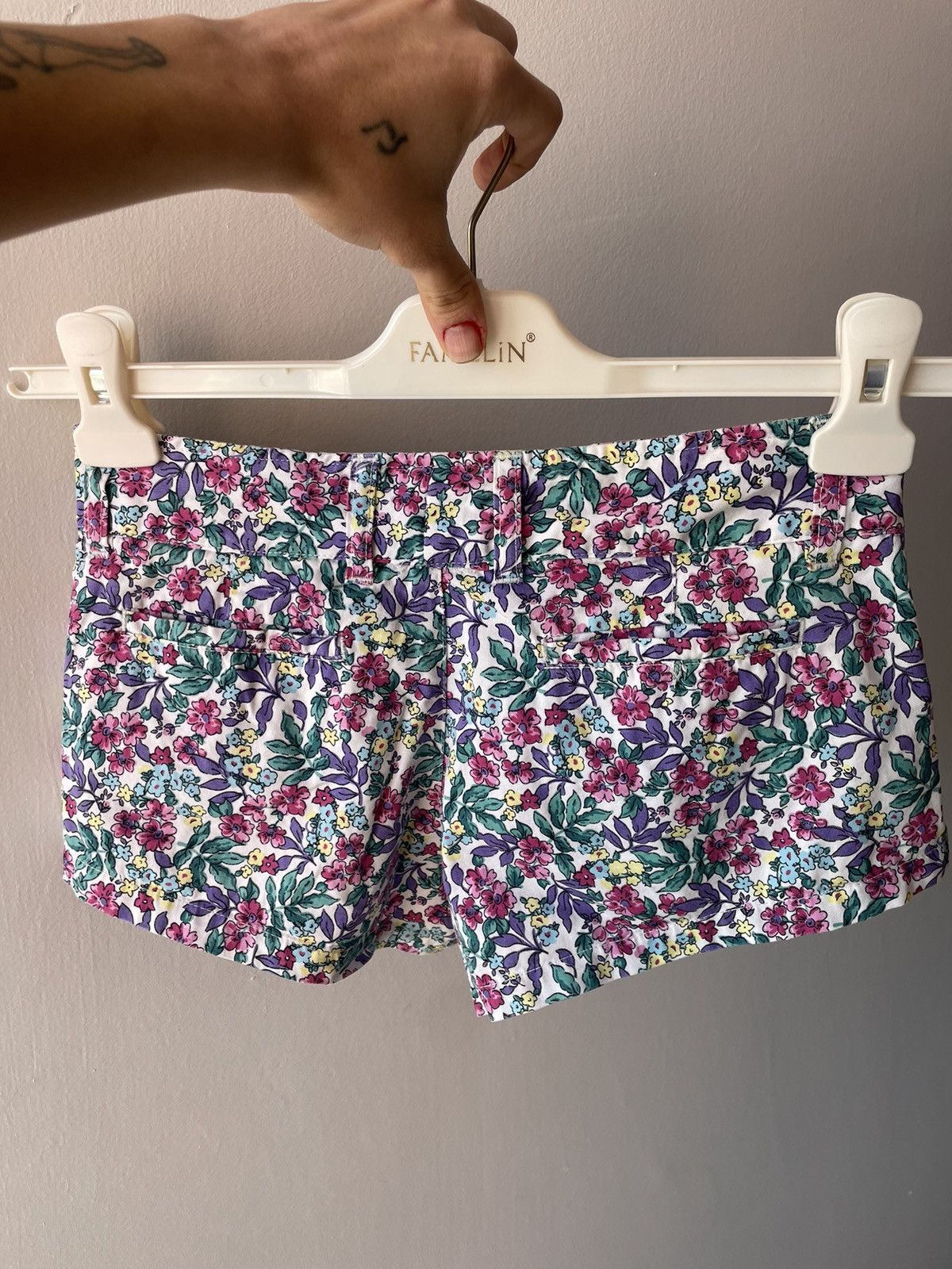Vintage Oysho short Size 22" - 8 Thumbnail