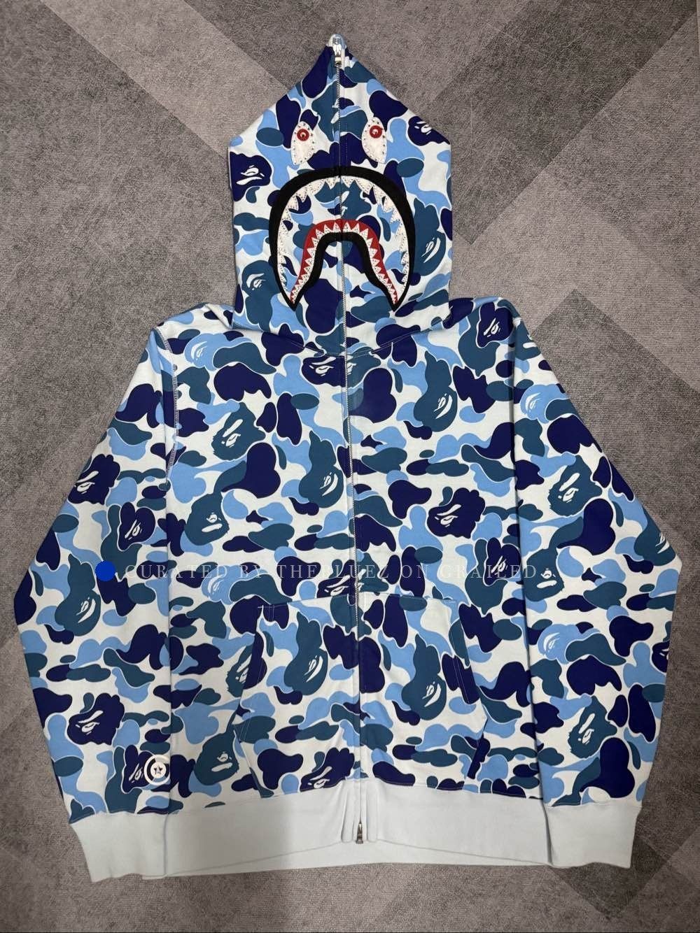 Bape Blue Camo Shark Zip-Up Hoodie XL Size US XL / EU 56 / 4 - 1 Preview