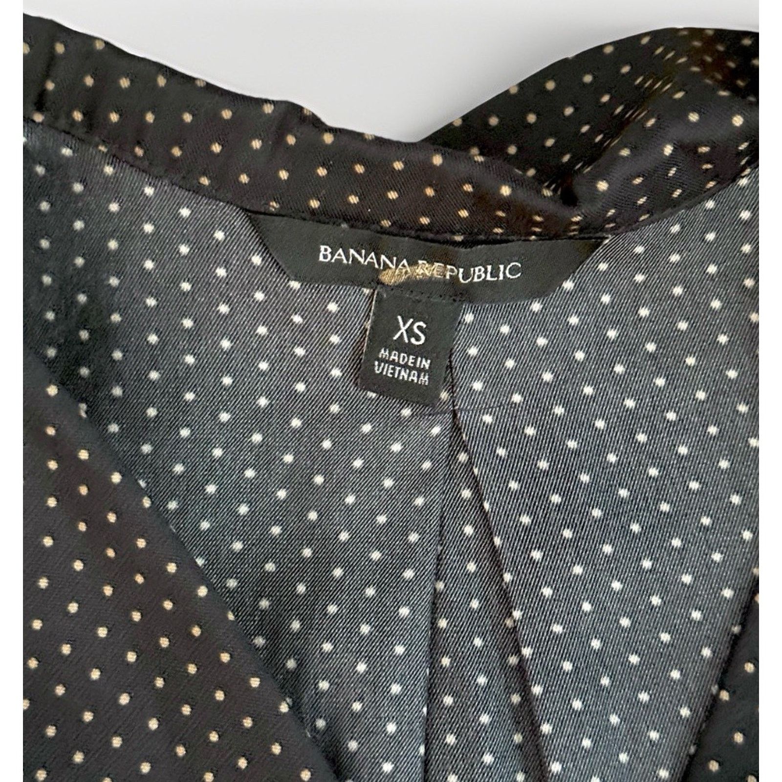 Banana Republic Banana Republic XS Black Beige Polka Dot Short Sleeve Blouse Size XS / US 0-2 / IT 36-38 - 3 Thumbnail