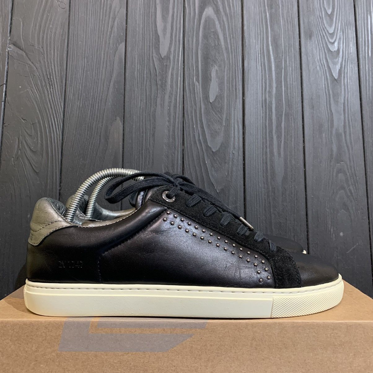 Zadig & Voltaire Zadig & Voltaire Leather Sneakers Size 39 Size US 9 / IT 39 - 1 Thumbnail