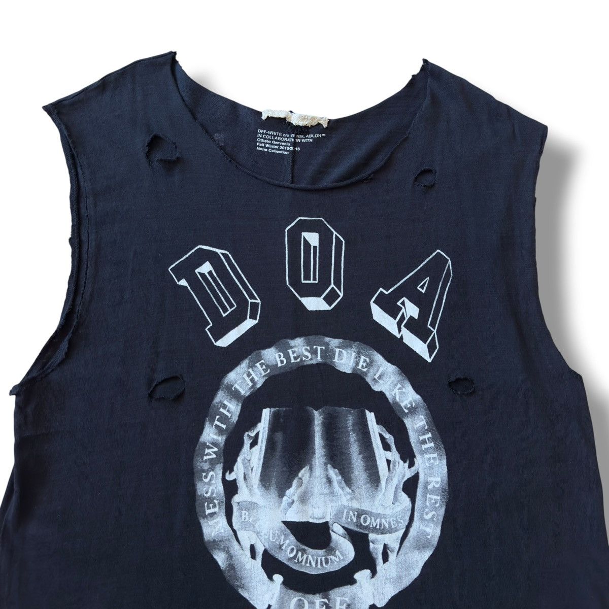 Off-White FW15 Off-White D.O.A Distressed Tshirt Size US L / EU 52-54 / 3 - 3 Thumbnail