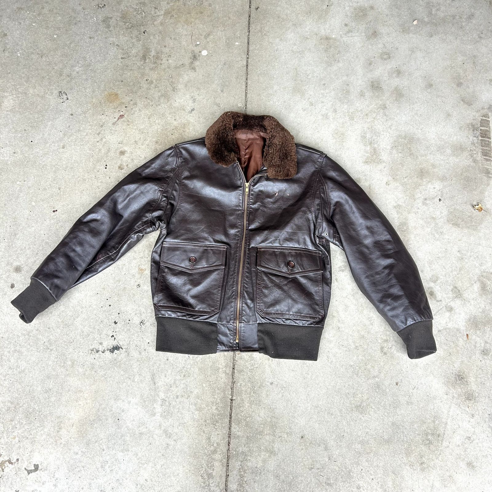 Vintage Vintage Leather Made in San Diego G3 Bomber Jacket 38 Size US M / EU 48-50 / 2 - 1 Thumbnail