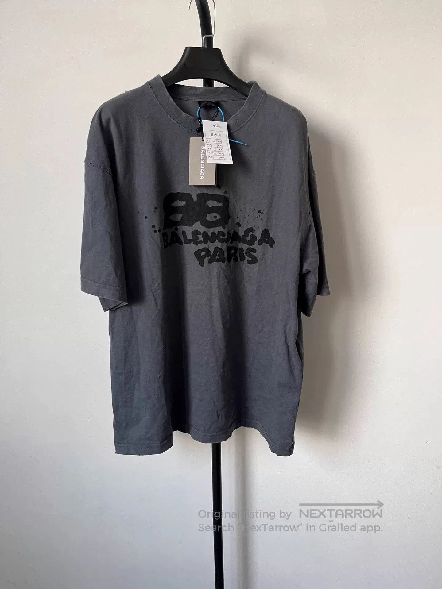 Balenciaga Balenciaga Letter Print Crewneck Short-Sleeve T-Shirt. Size US M / EU 48-50 / 2 - 1 Thumbnail