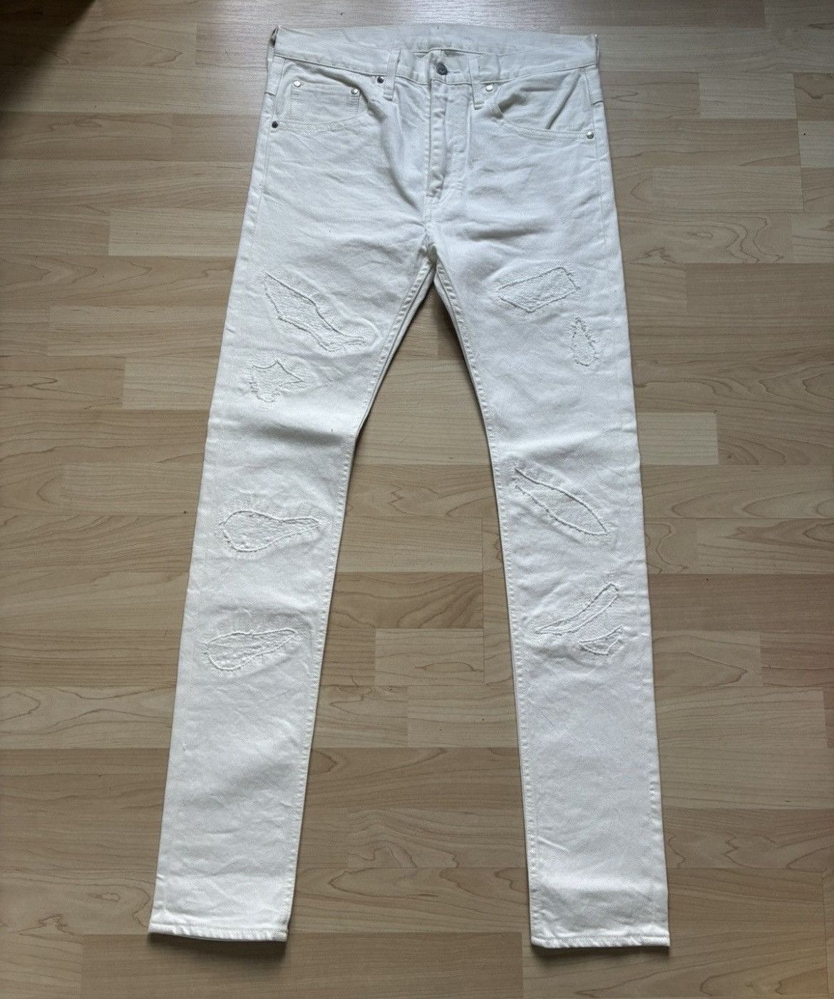 Bape Rare Bape White Distressed Jeans Size US 32 / EU 48 - 1 Thumbnail