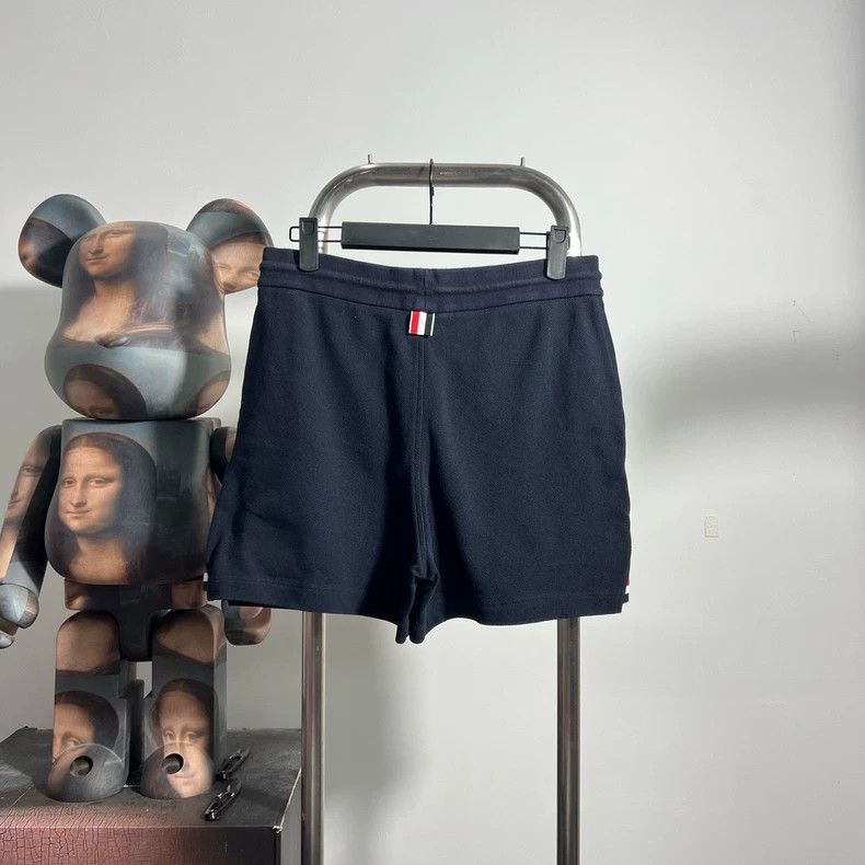Thom Browne Thom Browne Skinny striped shorts Size US 40 / EU 56 - 2 Thumbnail