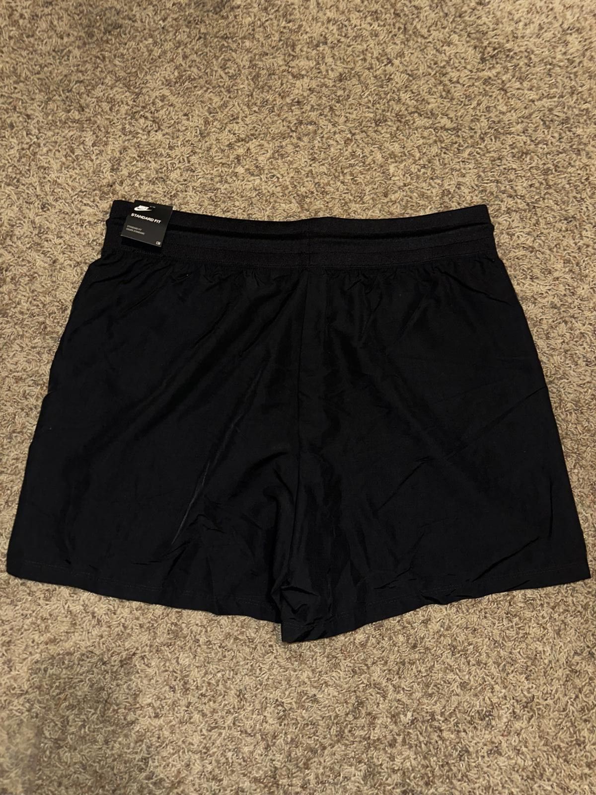 Nike Nike Women's Sportswear Nylon Standard Fit Black Shorts Size 40" / US 18 - 6 Thumbnail