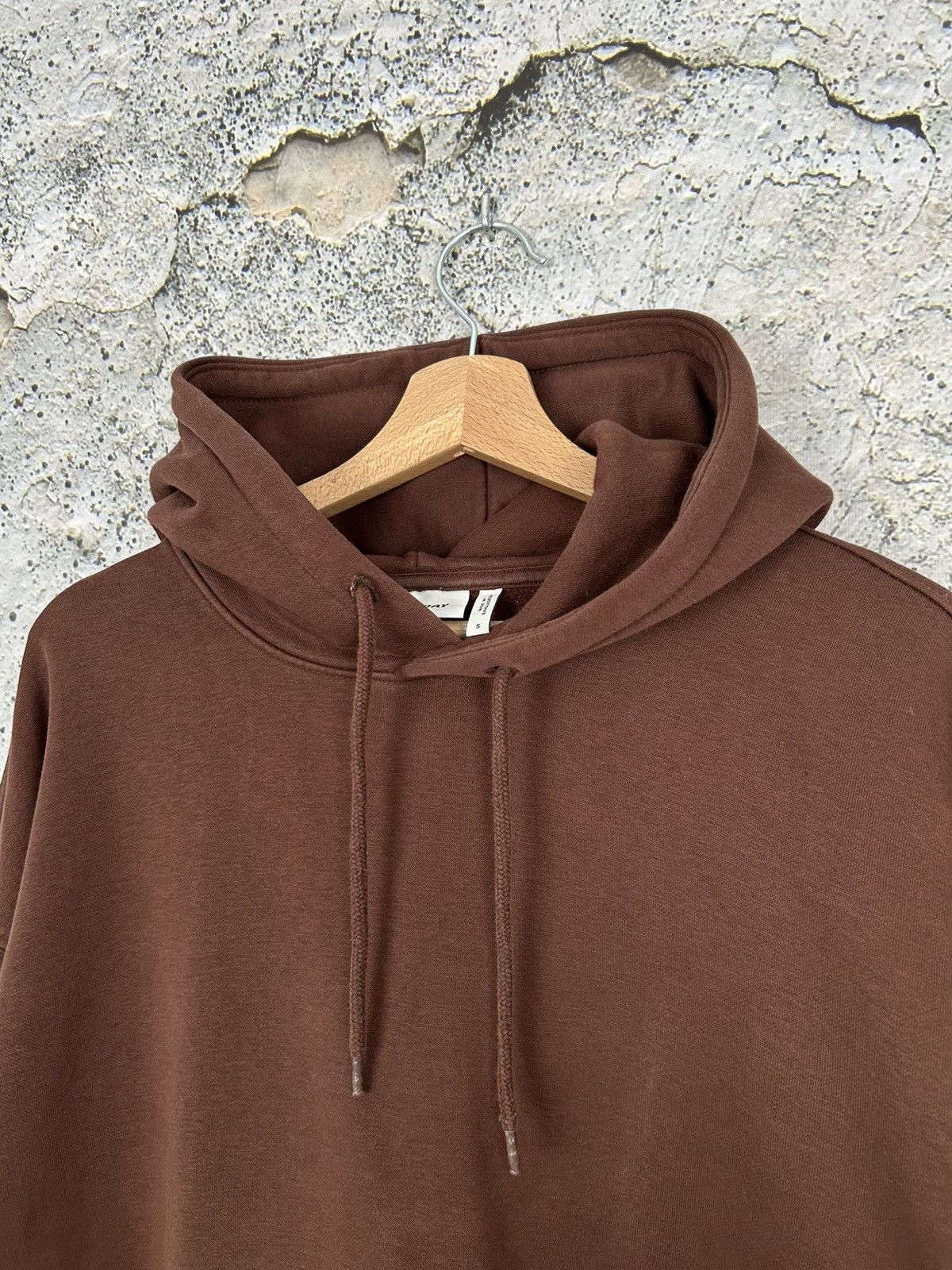 Weekday Weekday Brown Oversized Hoodie Streetwear Baggy Boxy Fit Size US S / EU 44-46 / 1 - 3 Thumbnail