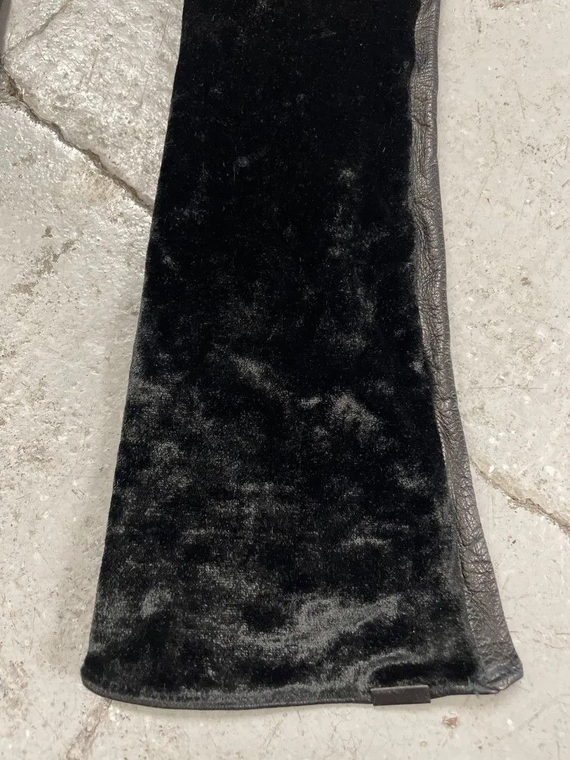 Emporio Armani × Vintage Emporio Armani Black Gloves Cuffs Hybrid Velvet & Leather Size ONE SIZE - 6 Thumbnail