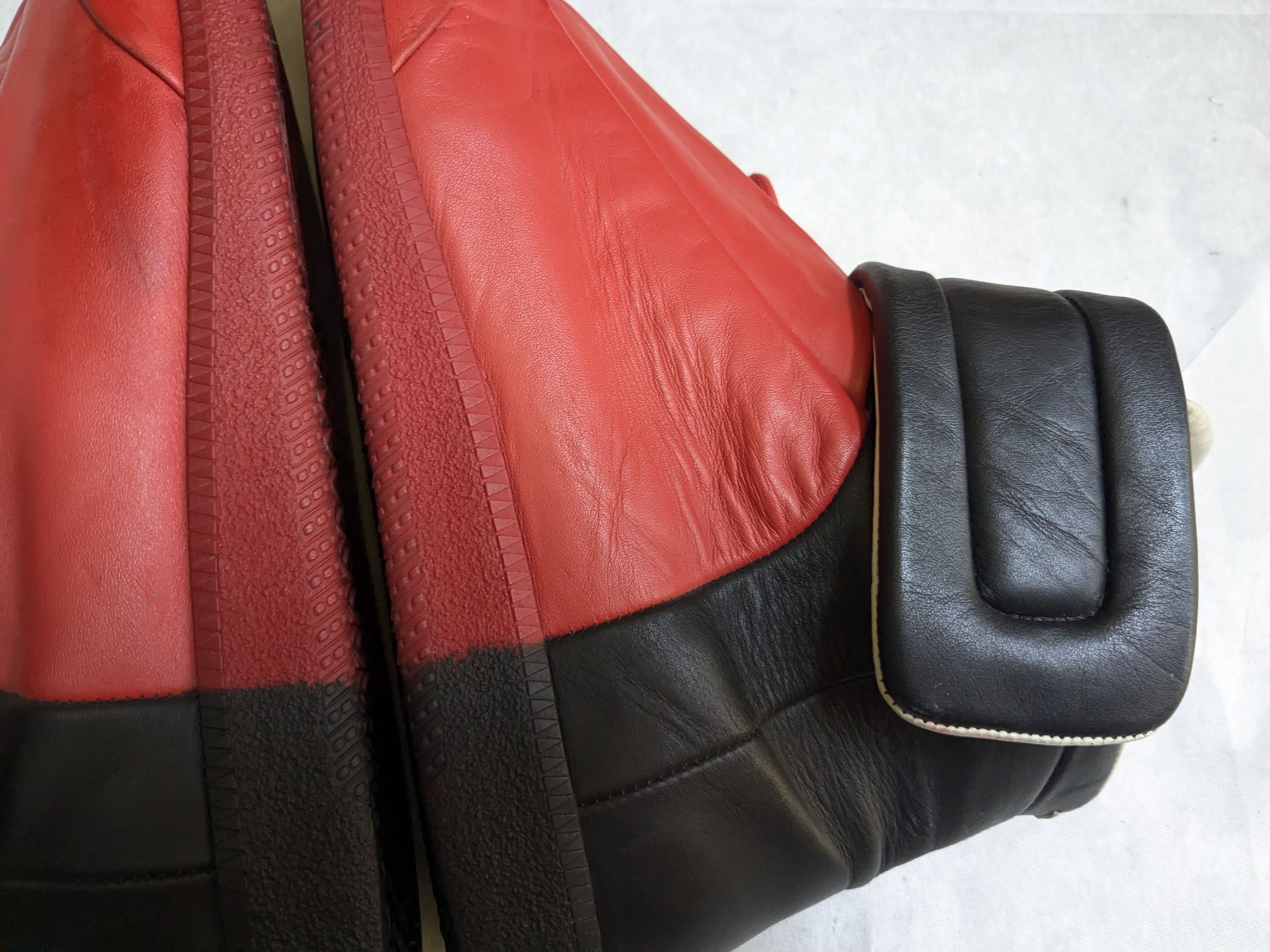 Maison Margiela 44/11-Maison Margiela Future High Sneaker Red/Black Size US 11 / EU 44 - 12 Thumbnail