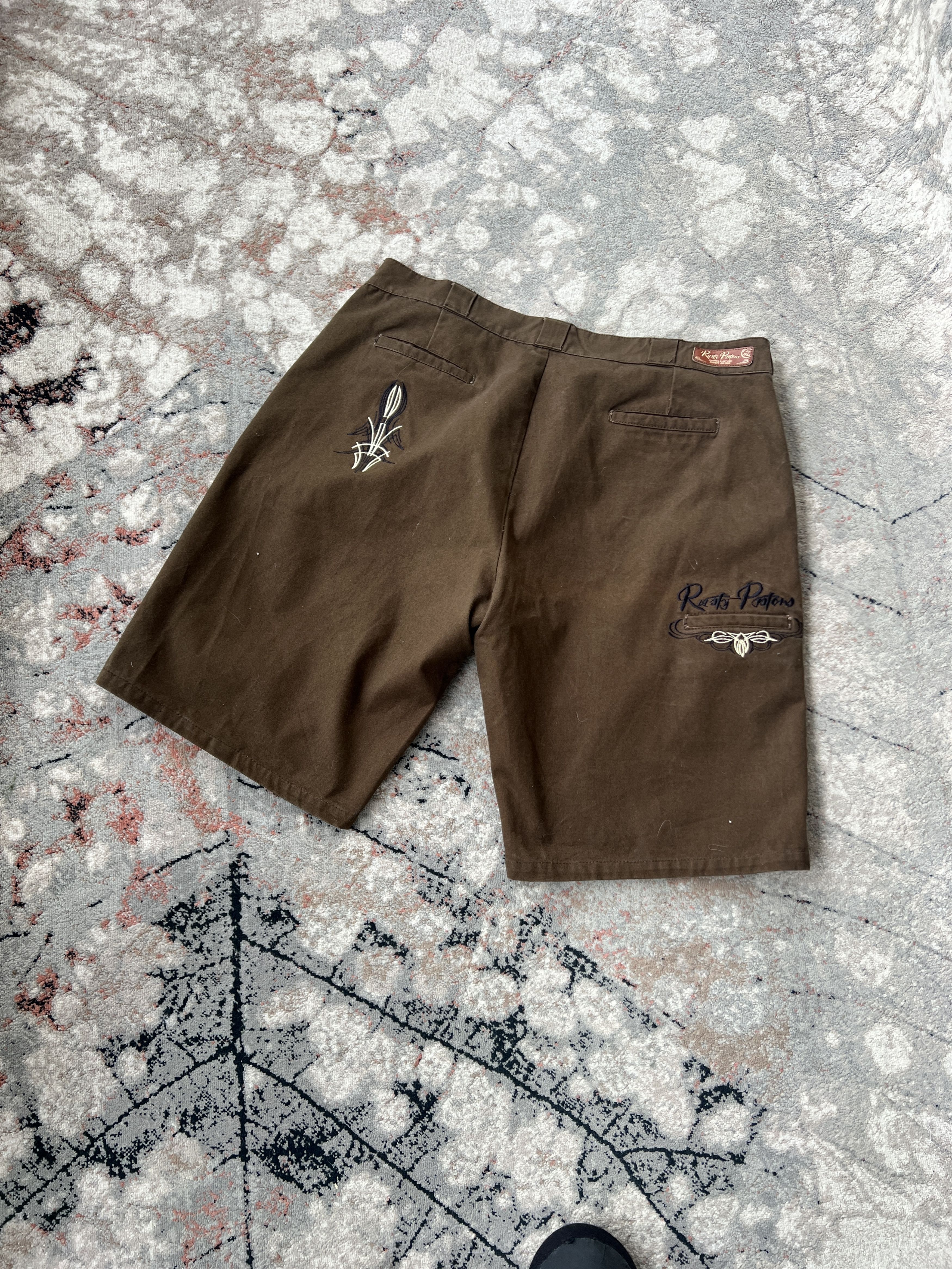 Vintage Rusty Pistons Choppers & Hot Rod Kustom Kulture Shorts Size US 40 / EU 56 - 10 Thumbnail