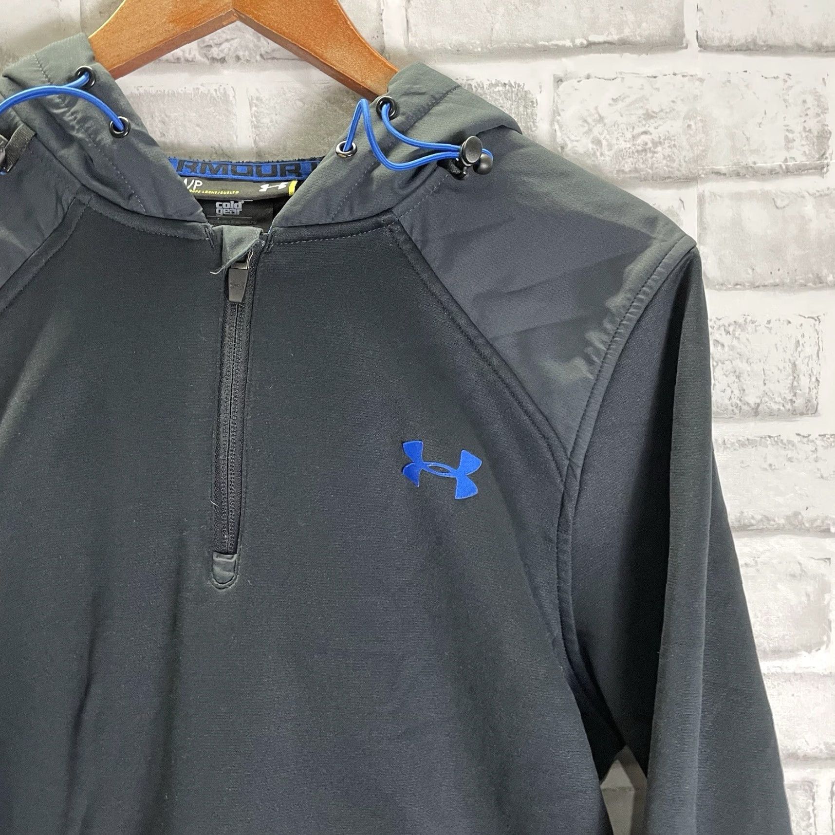 Under Armour Under Armour Hoodie Mens Size S Black Half-Zip Hooded Pullover Zip Closure Pullover Hooded Sweatshirt Size US S / EU 44-46 / 1 - 2 Thumbnail
