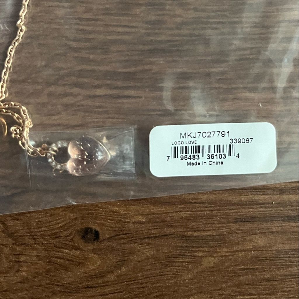 Michael Kors NWT Michael Kors Rose Gold Heart Lock Charm Necklace Size ONE SIZE - 8 Thumbnail