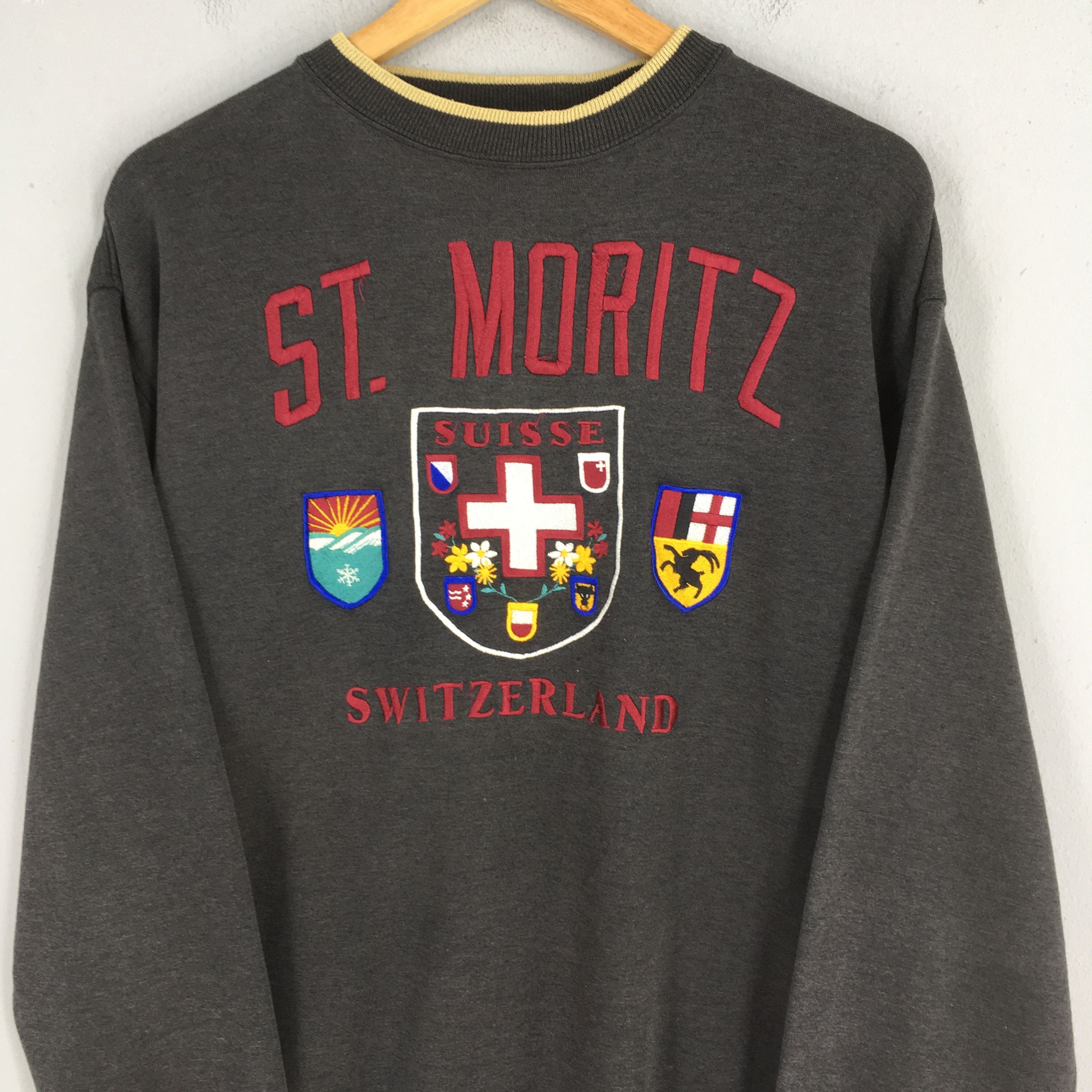 Vintage Vintage 90's Ski St. Moritz Sweatshirt Medium Size US M / EU 48-50 / 2 - 2 Thumbnail