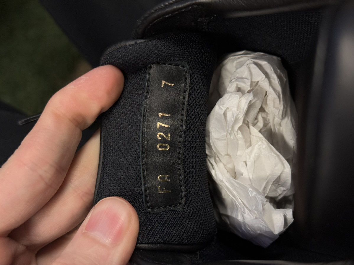 Louis Vuitton 8US/7LV - Louis Vuitton Luxembourg Monogram Clean Size US 8 / EU 41 - 12 Thumbnail
