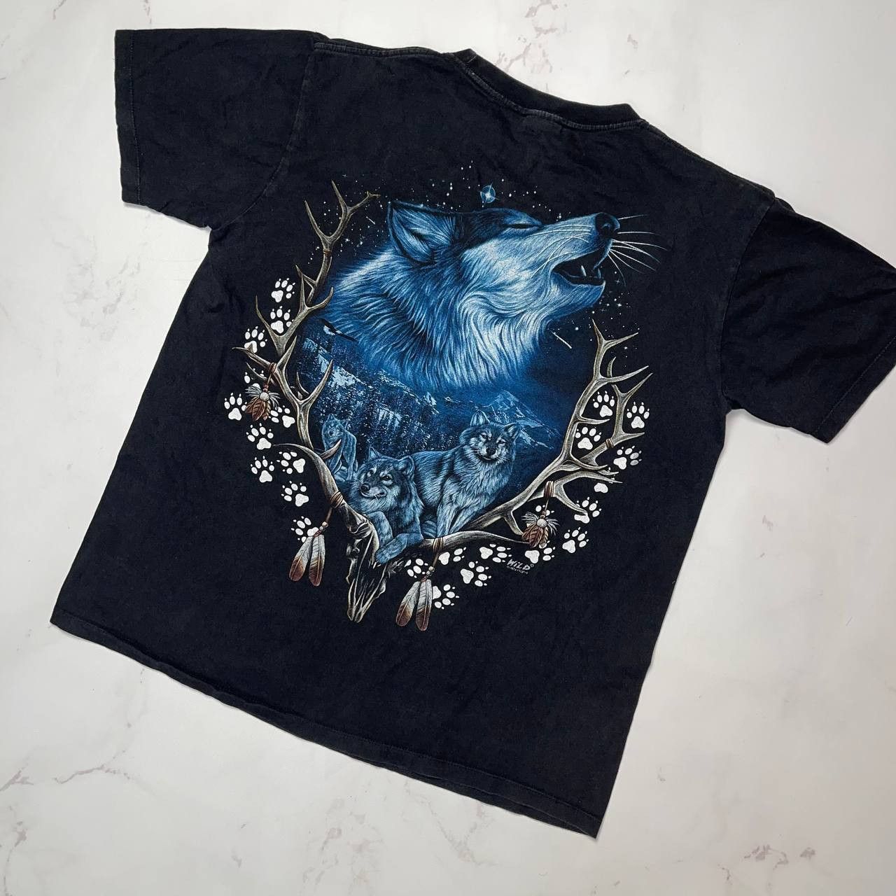 Vintage Wild Wolf T-Shirt Graphic Print Wildlife Y2K 90s Black SZ L Size US L / EU 52-54 / 3 - 4 Thumbnail