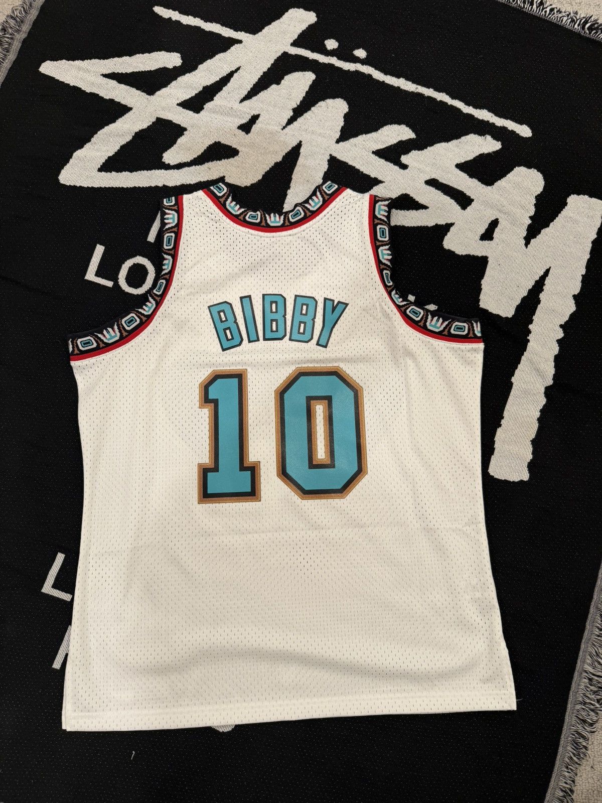 Mitchell & Ness Mitchell & Ness Mike Bibby Jersey XL Grizzlies Size US XL / EU 56 / 4 - 3 Thumbnail