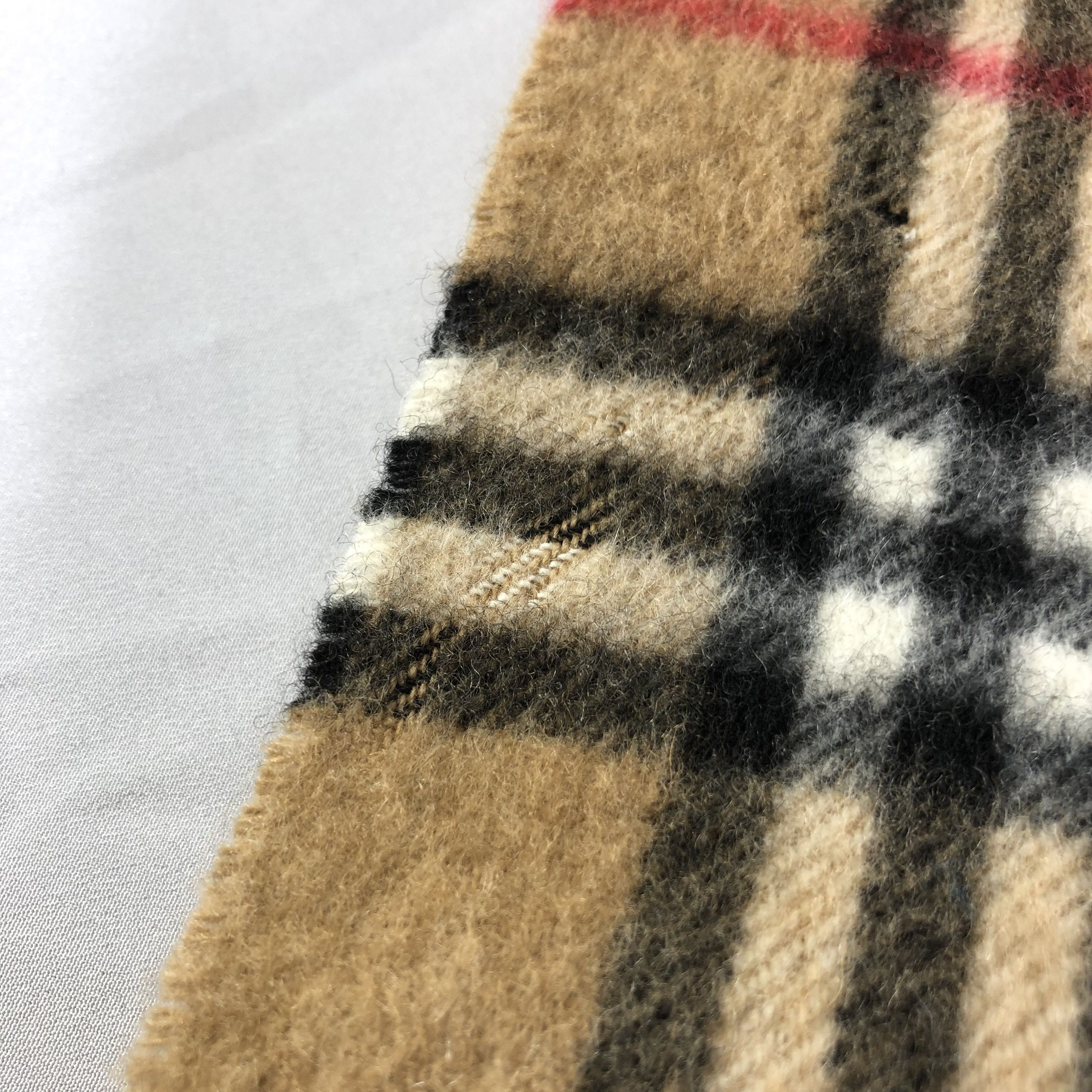 Burberry Burberrys Tan Nova Check Cashmere Scarf Muffler V1530 Size ONE SIZE - 12 Thumbnail
