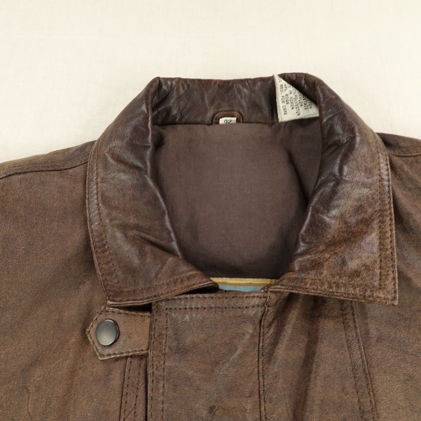 Vintage VINTAGE Aeropostale Jacket Mens 42 Brown Leather Flight Aviators Bomber Coat 90s Outdoor Casual Sports Mens Size US XS / EU 42 / 0 - 2 Thumbnail