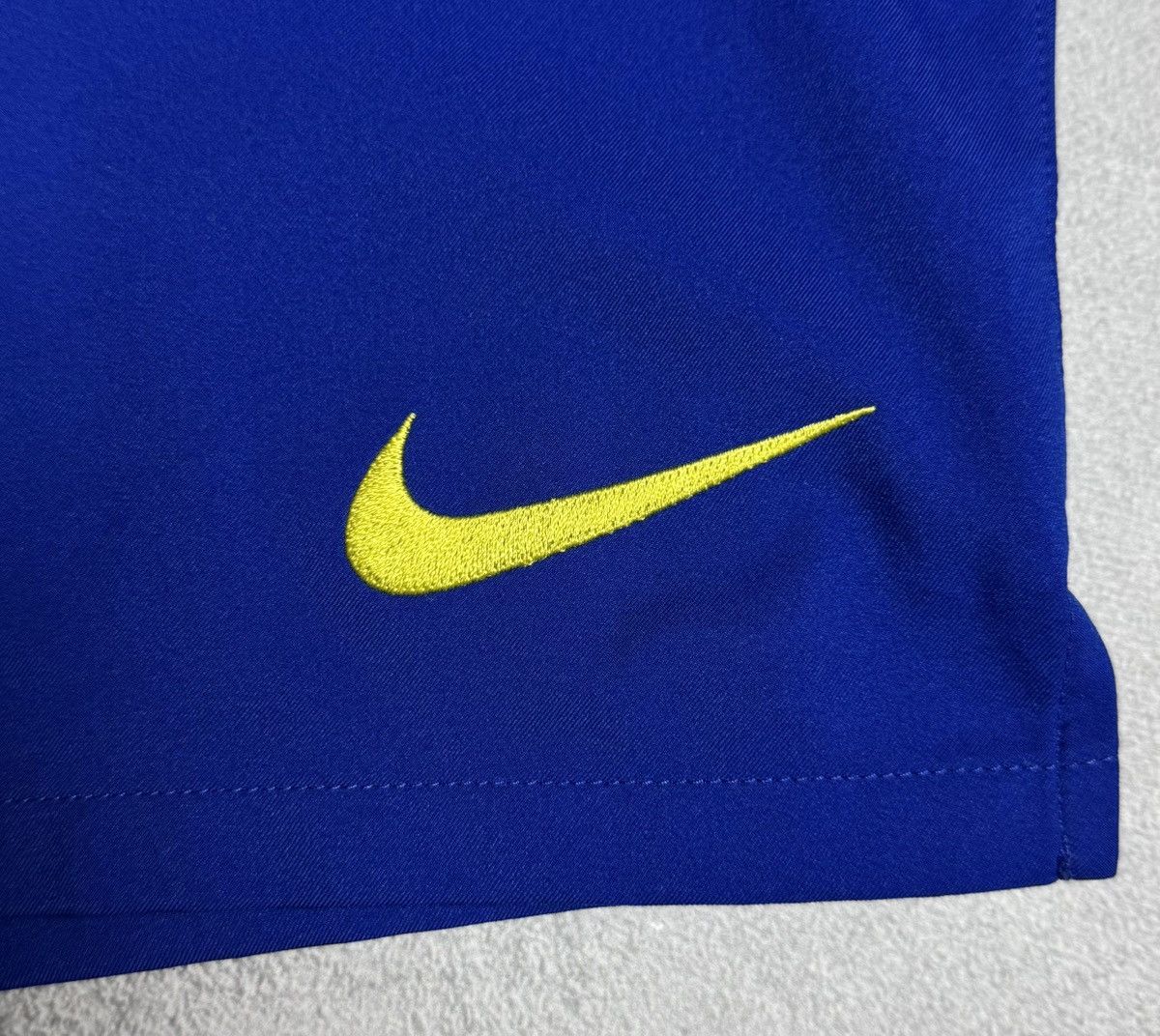 Other Barcelona 2013 2014 Goalkeeper Football Soccer Shorts Nike Size US 34 / EU 50 - 7 Thumbnail