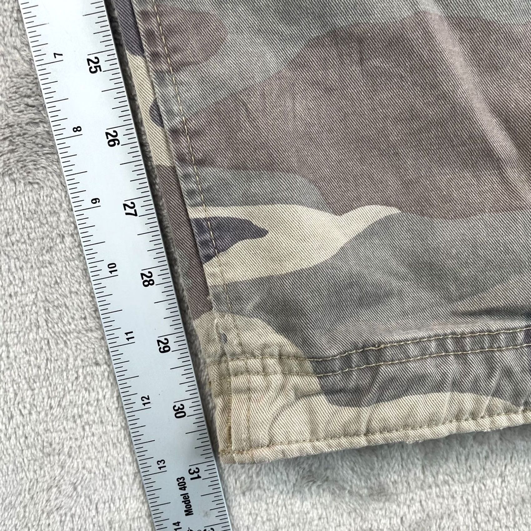 Abercrombie & Fitch VINTAGE Abercrombie & Fitch Cargo Pants Men 32x31 Camouflage Fatigue Cargo Pocket Straight Men Size US 32 / EU 48 - 6 Thumbnail