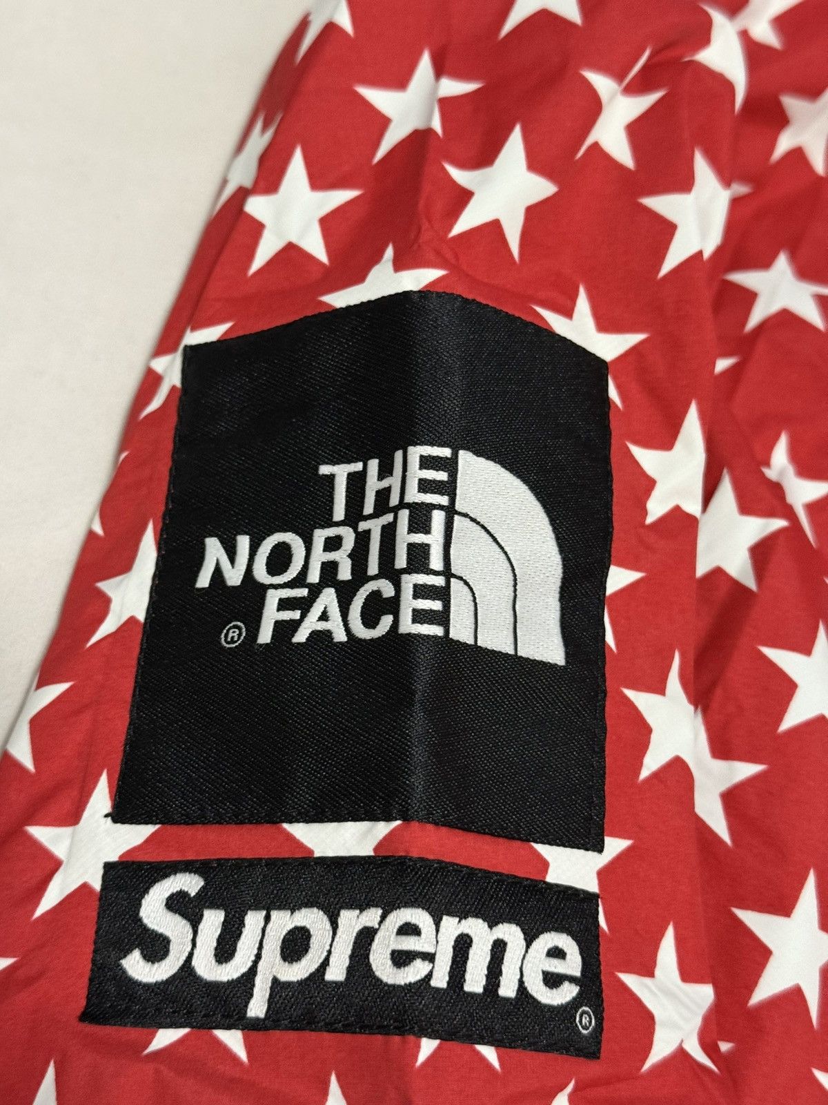 Supreme × The North Face Supreme tnf the north face 15ss red star coach jacket Size US M / EU 48-50 / 2 - 3 Thumbnail