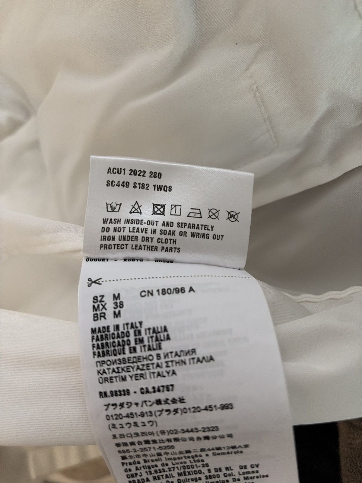Prada Prada Re-Nylon Button-Up Top Size US M / EU 48-50 / 2 - 6 Thumbnail