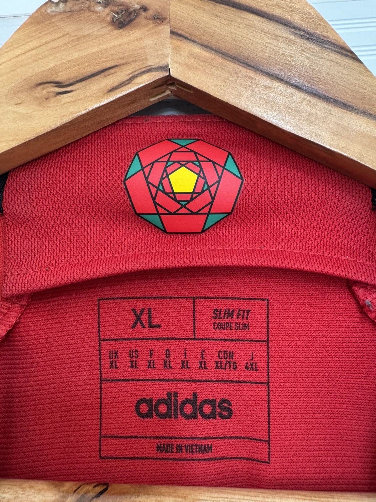 Adidas Manchester United 2023-2024 Home Soccer Jersey Football Kit Size US XL / EU 56 / 4 - 13 Thumbnail