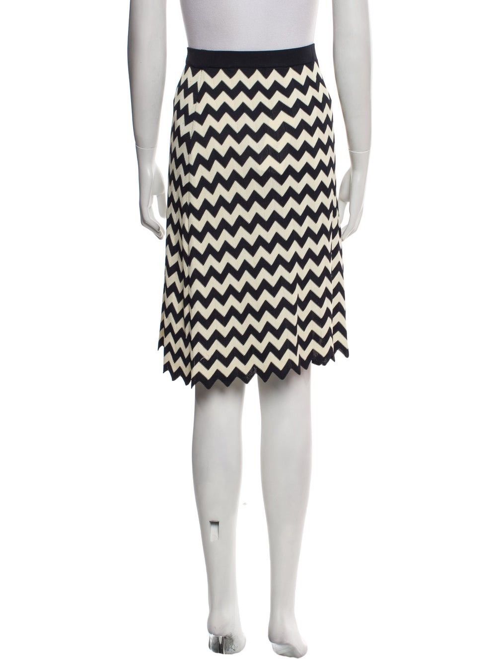 Fendi Vintage 90s Fendi chevron skirt Size 28" / US 6 / IT 42 - 2 Thumbnail