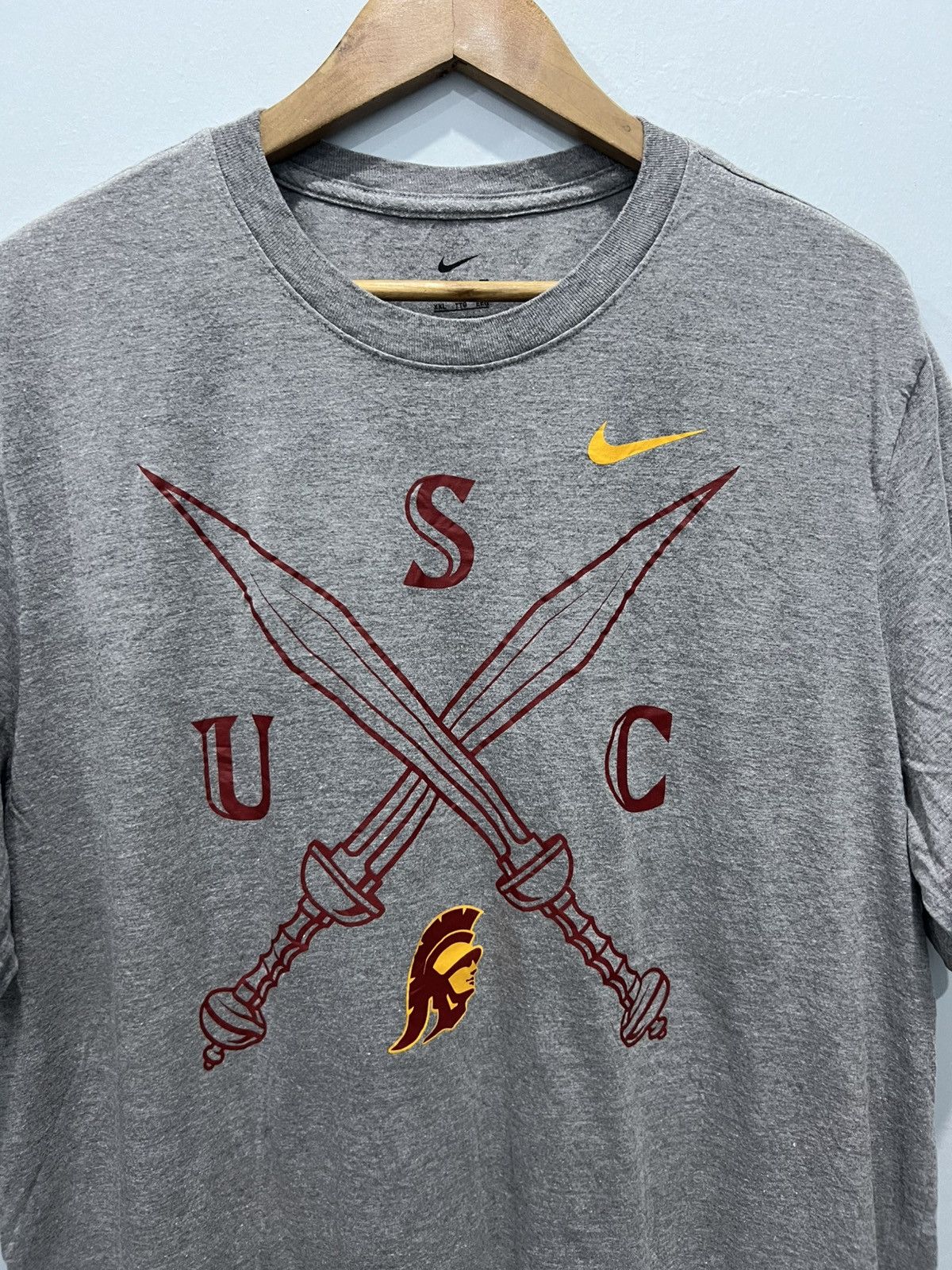 Nike Rayon Nike USC Trojans Tee Size US XXL / EU 58 / 5 - 2 Thumbnail