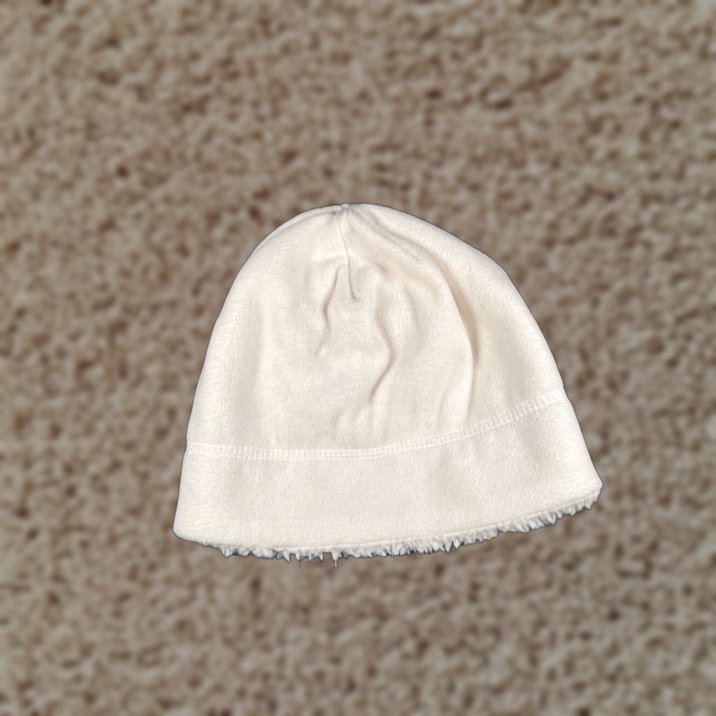 Vintage Time And Tru Beanie Women's One Size White Knit Polyester Faux Fur Hat Size ONE SIZE - 1 Thumbnail