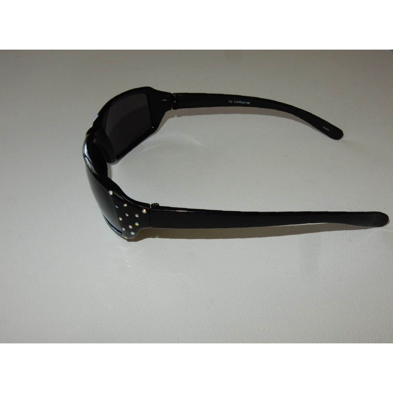 Liz Claiborne Liz Claiborne Women's Sunglasses Black Fashion 2000s Size ONE SIZE - 3 Thumbnail