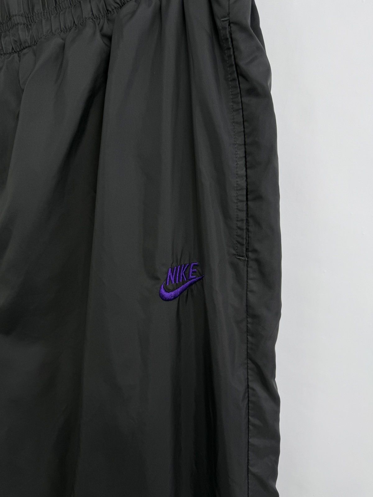 Nike 🇺🇸 Vintage 80s Nike Nylon Track Pants Y2K Rare Retro Hype Size US 36 / EU 52 - 5 Thumbnail