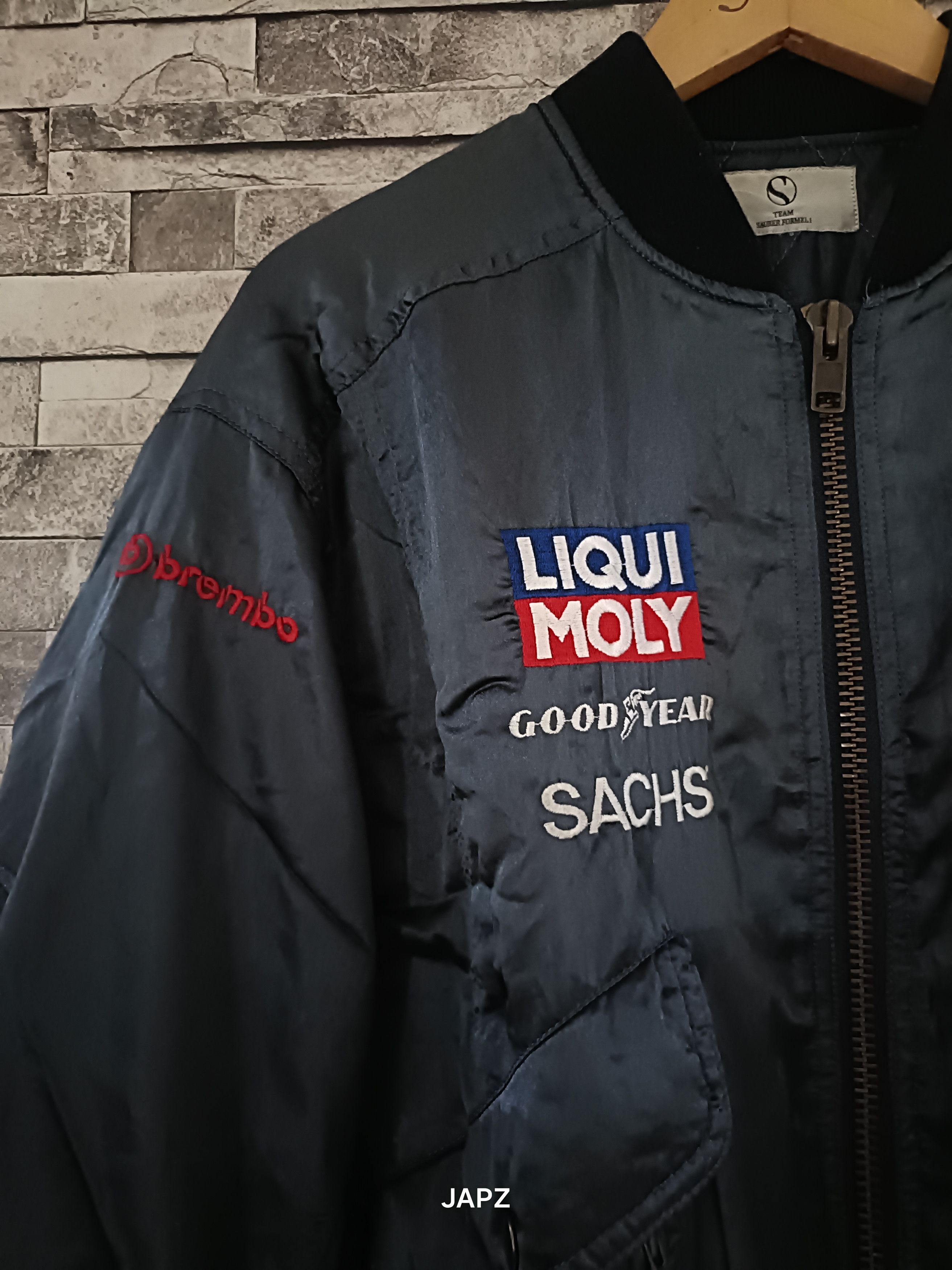 Formula 1 × Vintage Vintage team Sauber formel 1 official crew racing jacket Size US L / EU 52-54 / 3 - 2 Thumbnail