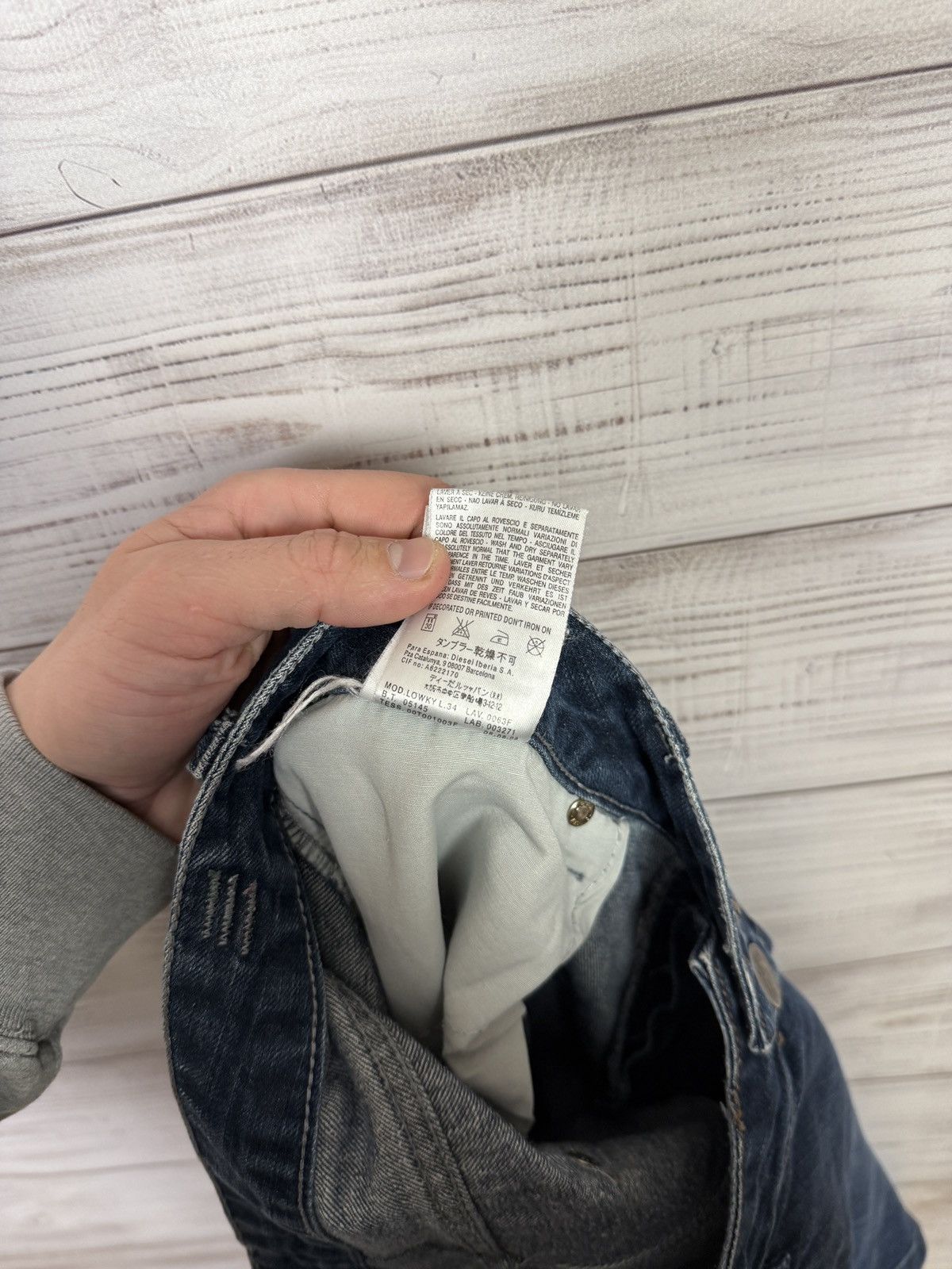 Diesel Vintage Diesel Jeans Big Logo Denim Pants Japanese Size US 34 / EU 50 - 17 Thumbnail