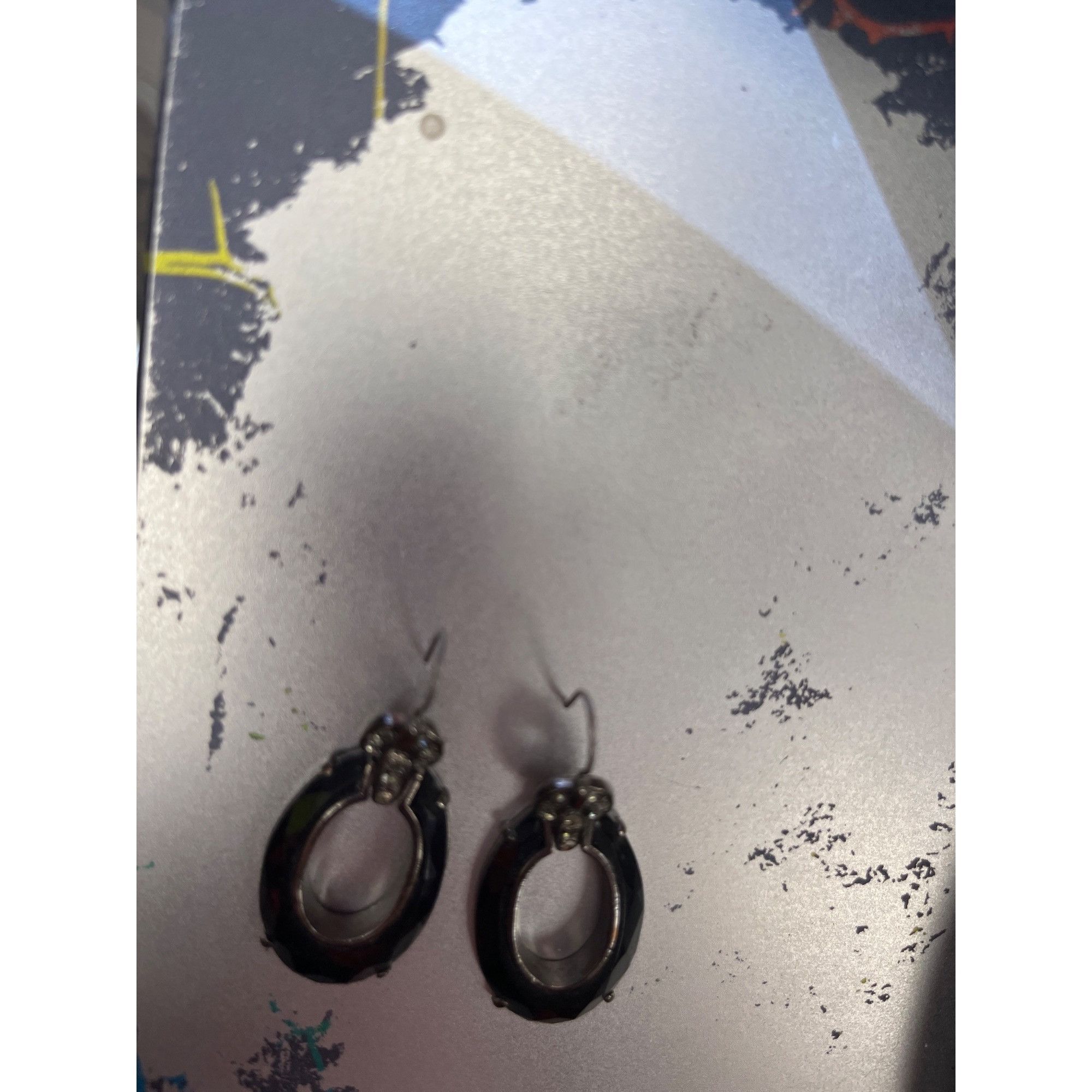 Monet Monet VTG black oval dangle rhinestone silver toned earrings Size ONE SIZE - 2 Thumbnail